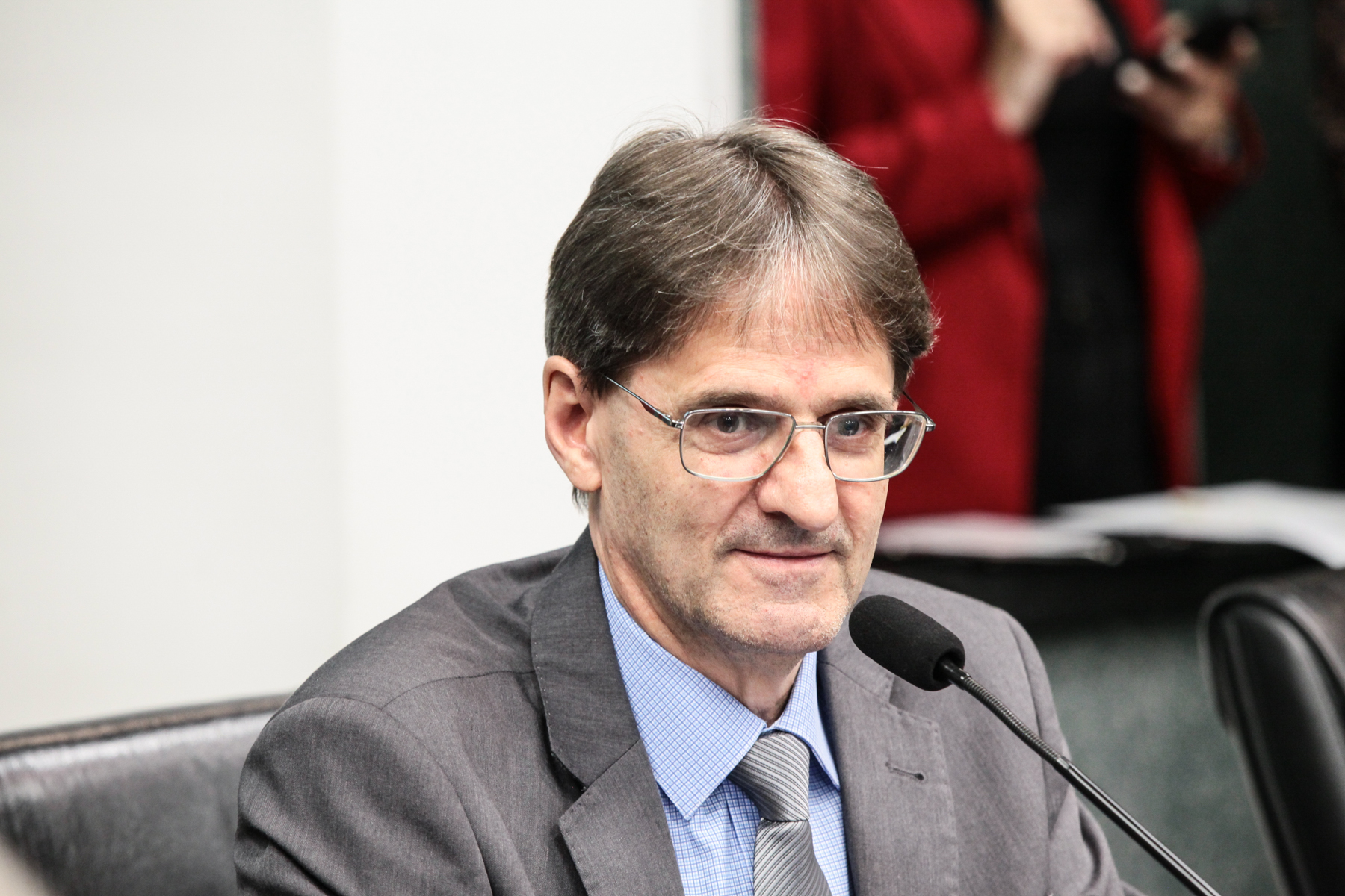 Comissão de Relacionamento Institucional, das Relações Internacionais e do MERCOSUL - Deputado Neodi Saretta (PT)