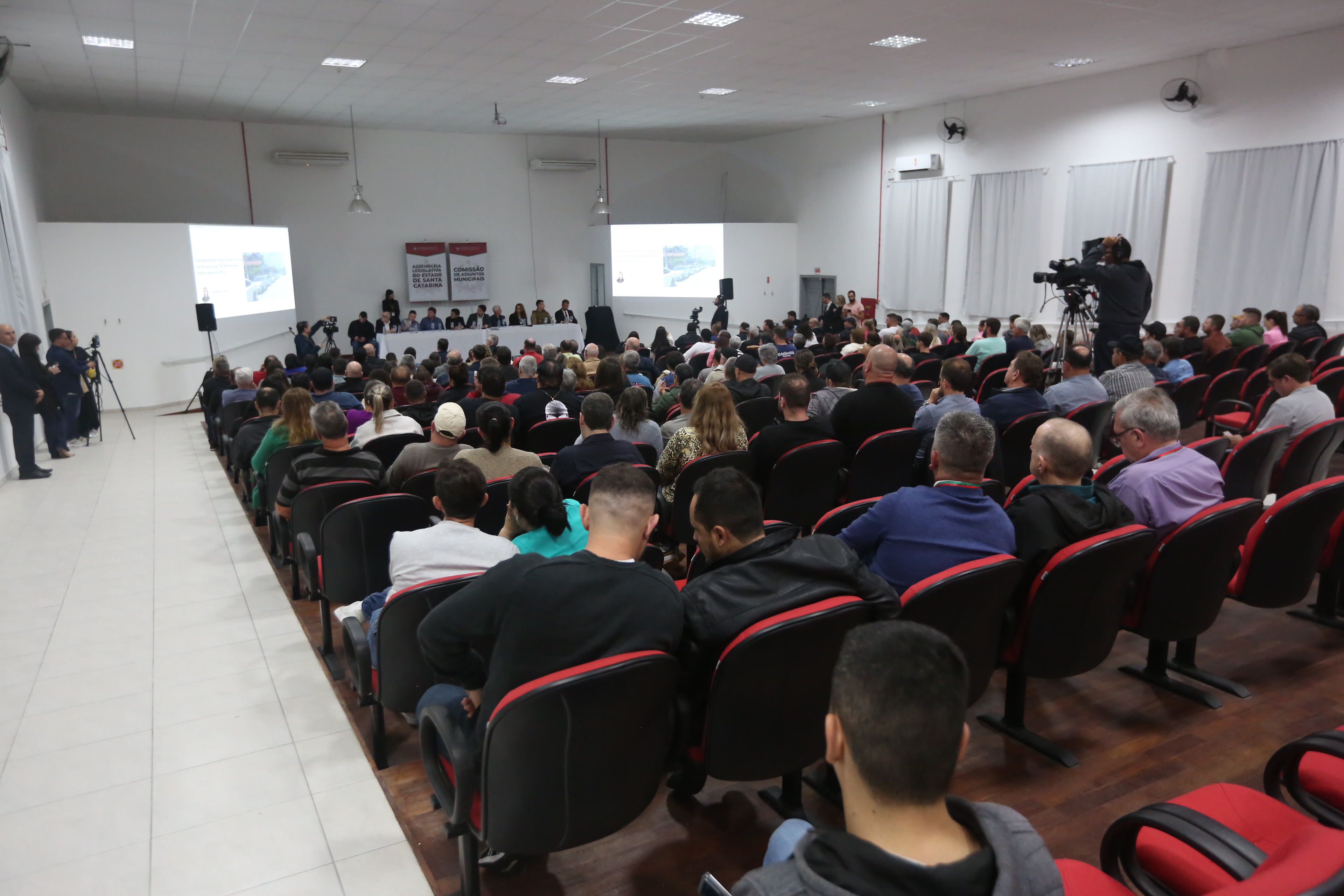 Audiência Pública - Apresentação de projeto de mobilidade do sistema viário Porto Belo