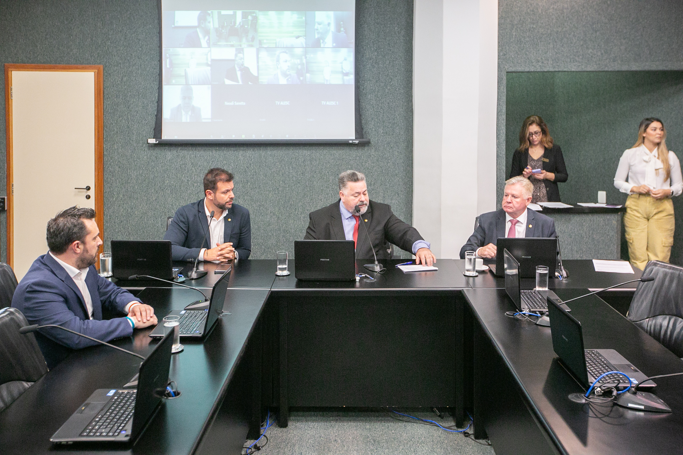 Comissão de Defesa dos Direitos da Pessoa Idosa