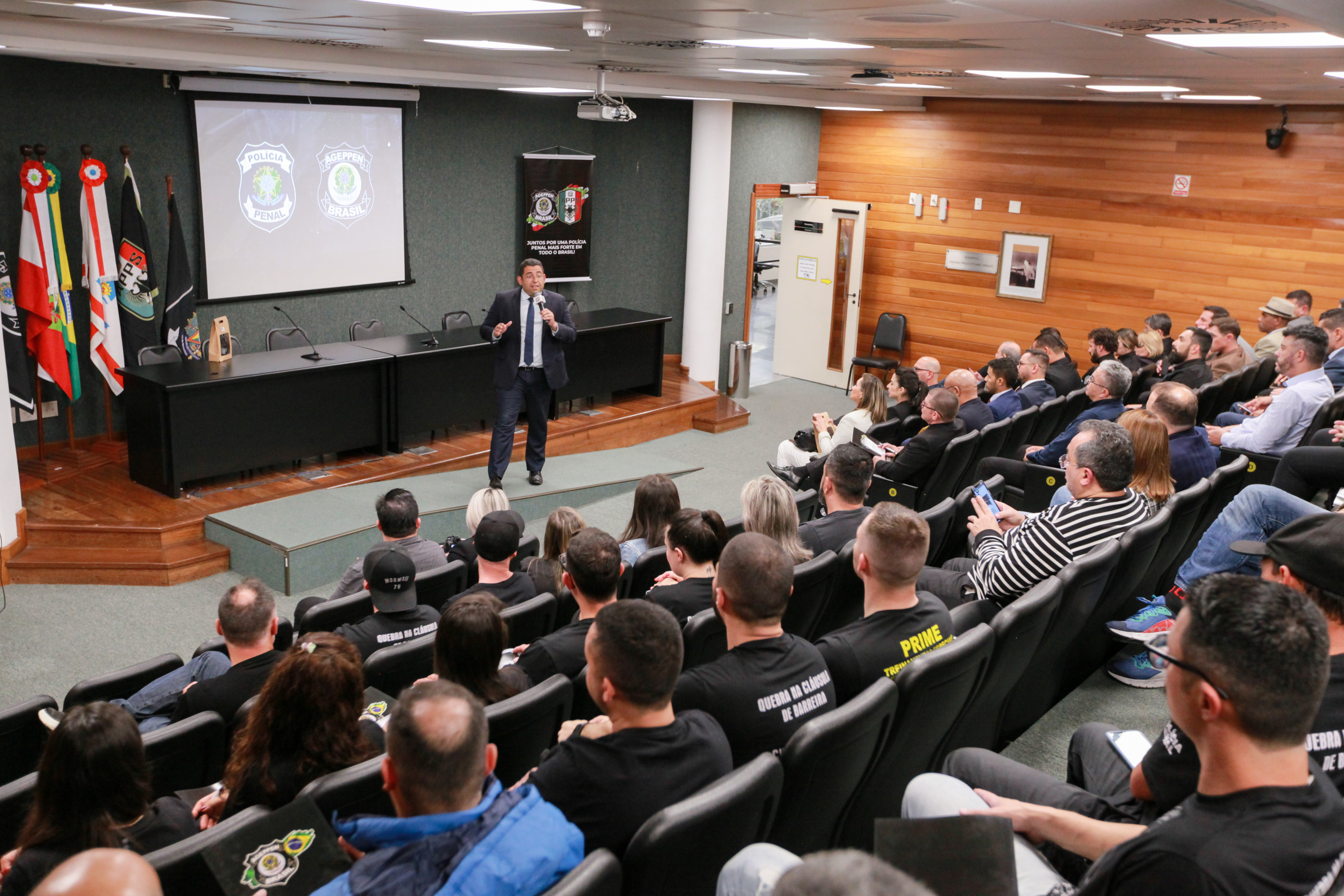 Congresso Nacional dos Policiais Penais