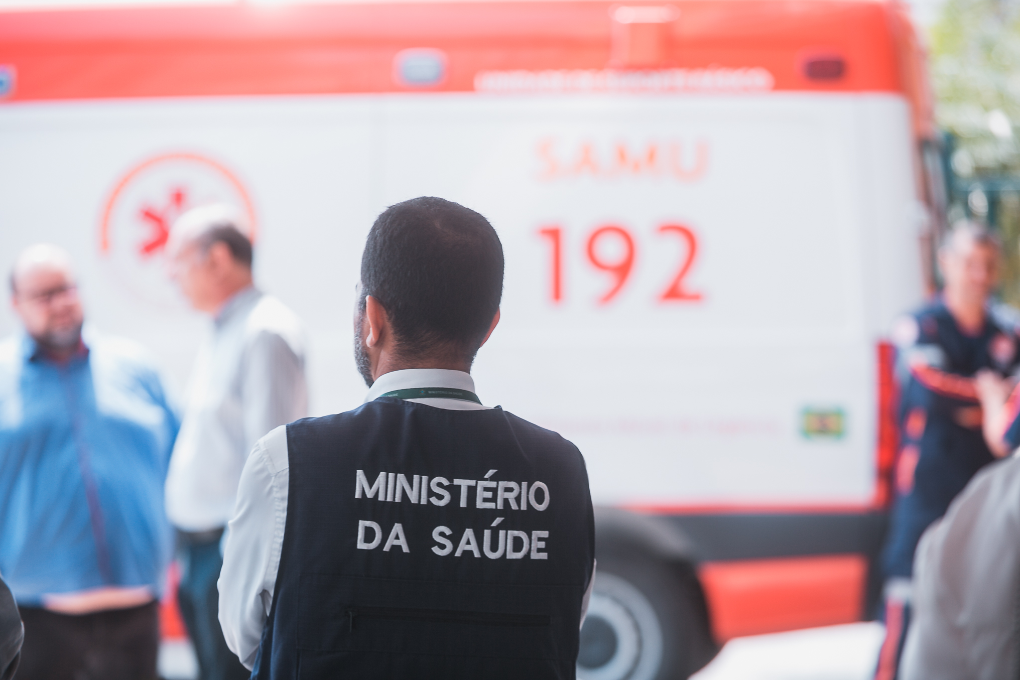 Ato oficial de entrega de Ambulâncias