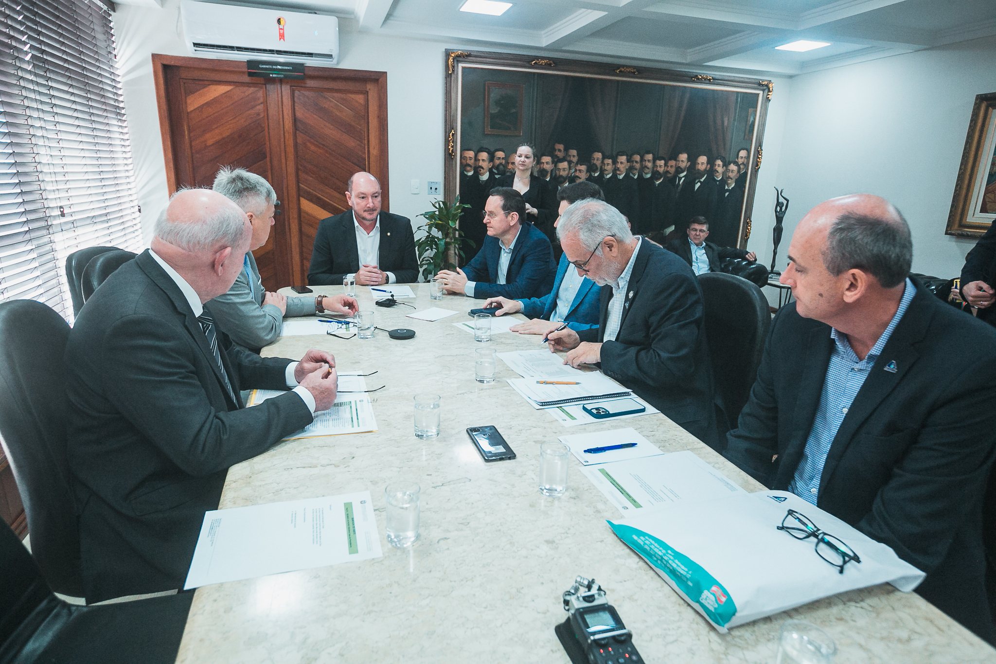 Reunião da Bancada do Oeste com a Diretoria Executiva da CASAN