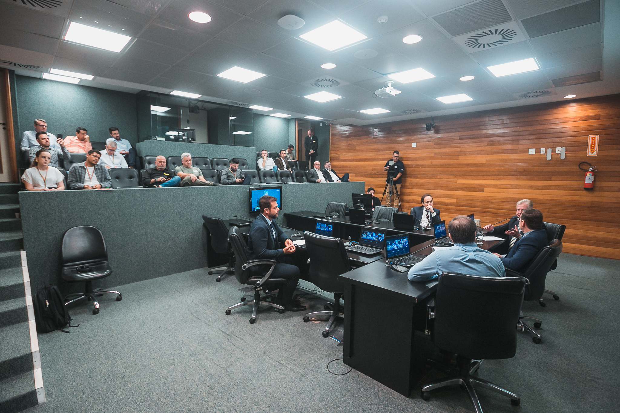 Comissão de Economia, Ciência, Tecnologia e Inovação