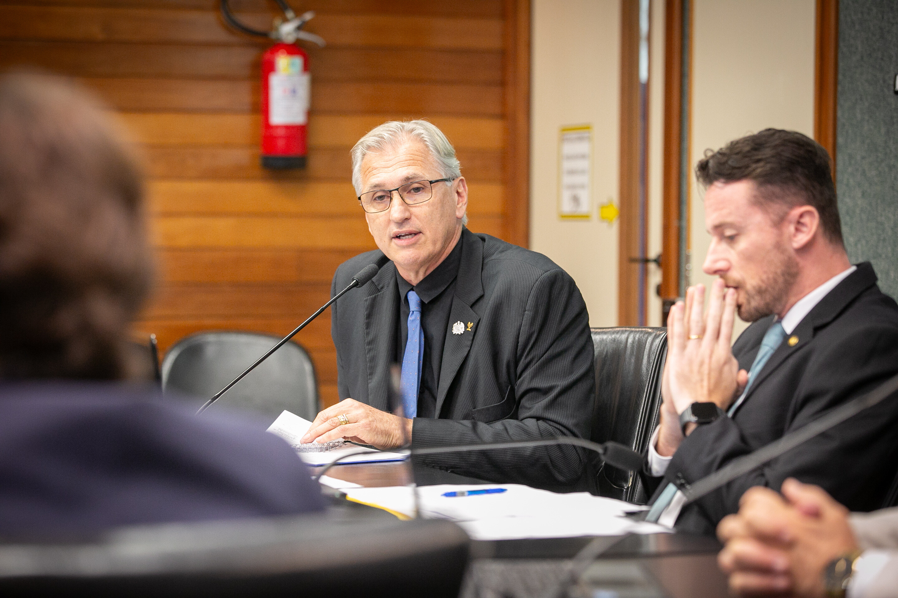 Paulo André Jukoski da Silva (E), presidente da Fesporte.