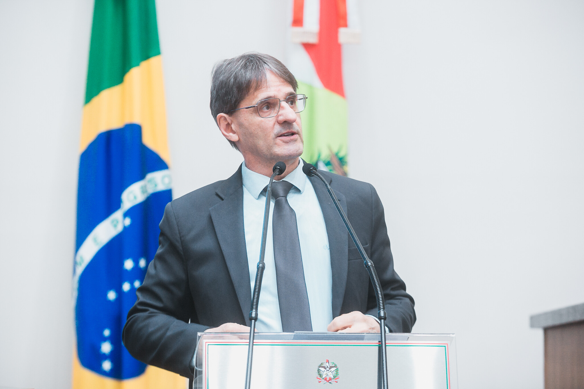 Deputado critica montante de recursos destinados à saúde no orçamento 2024