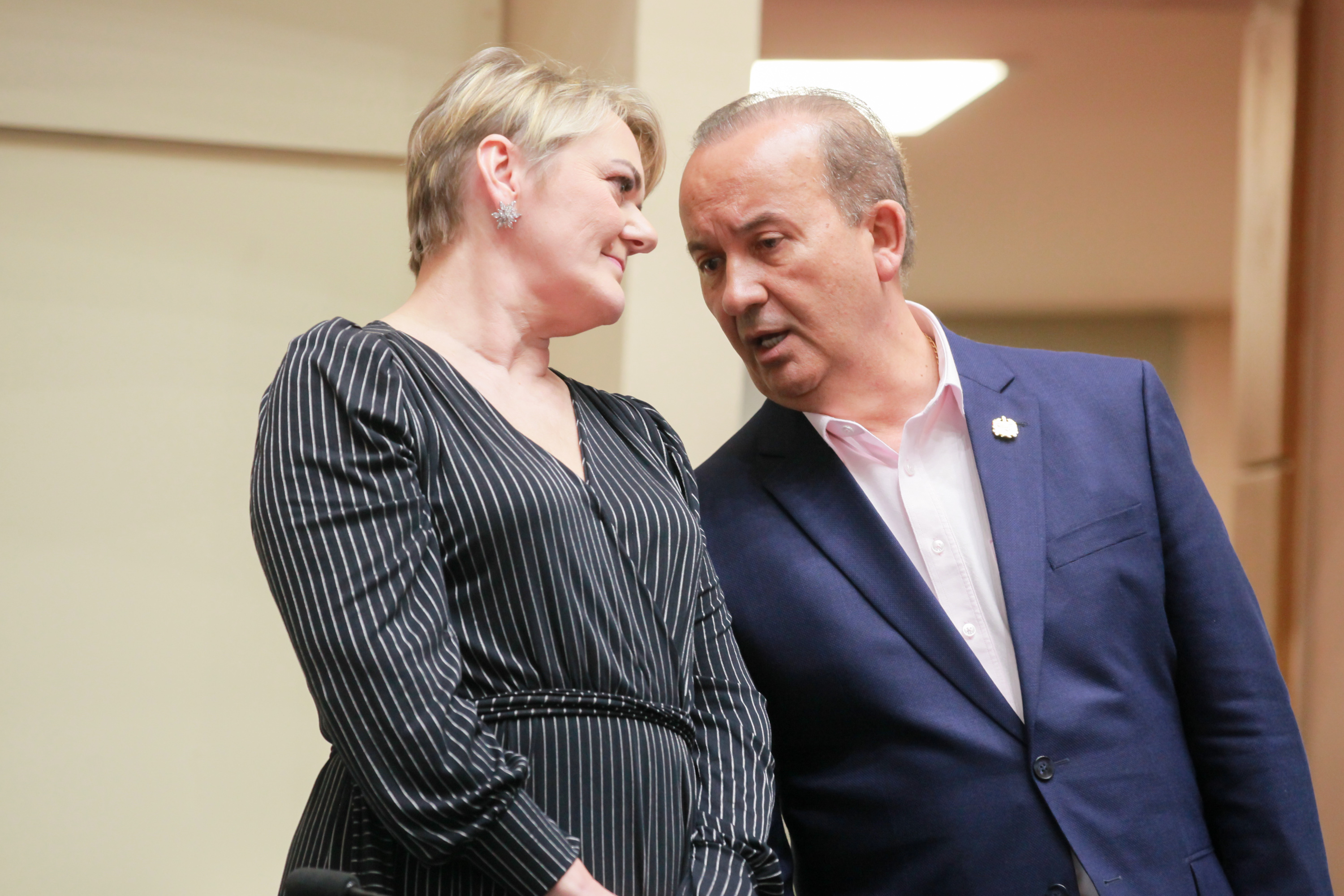 - Deputada Luciane Carminatti (PT) 		
 -Jorginho Mello - GOVERNADOR DE SANTA CATARINA