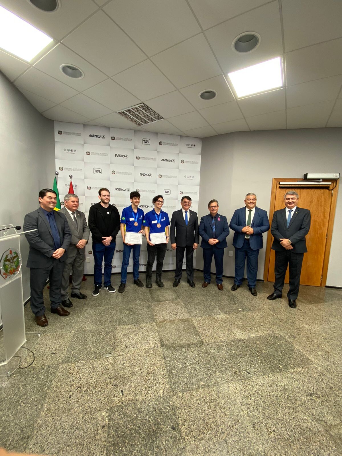 Parlamentares ehomenageados