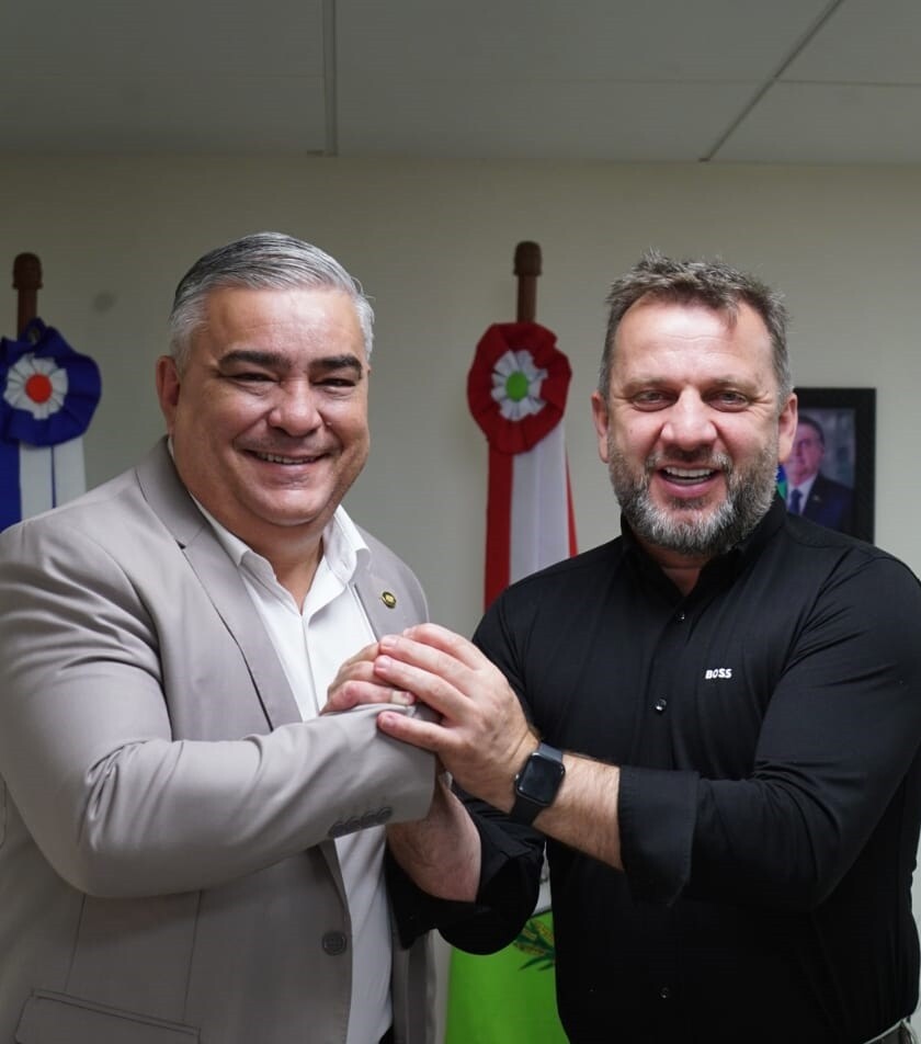 Deputado Sargento Lima e o secretário da Infraestrutura, Jerry Comper