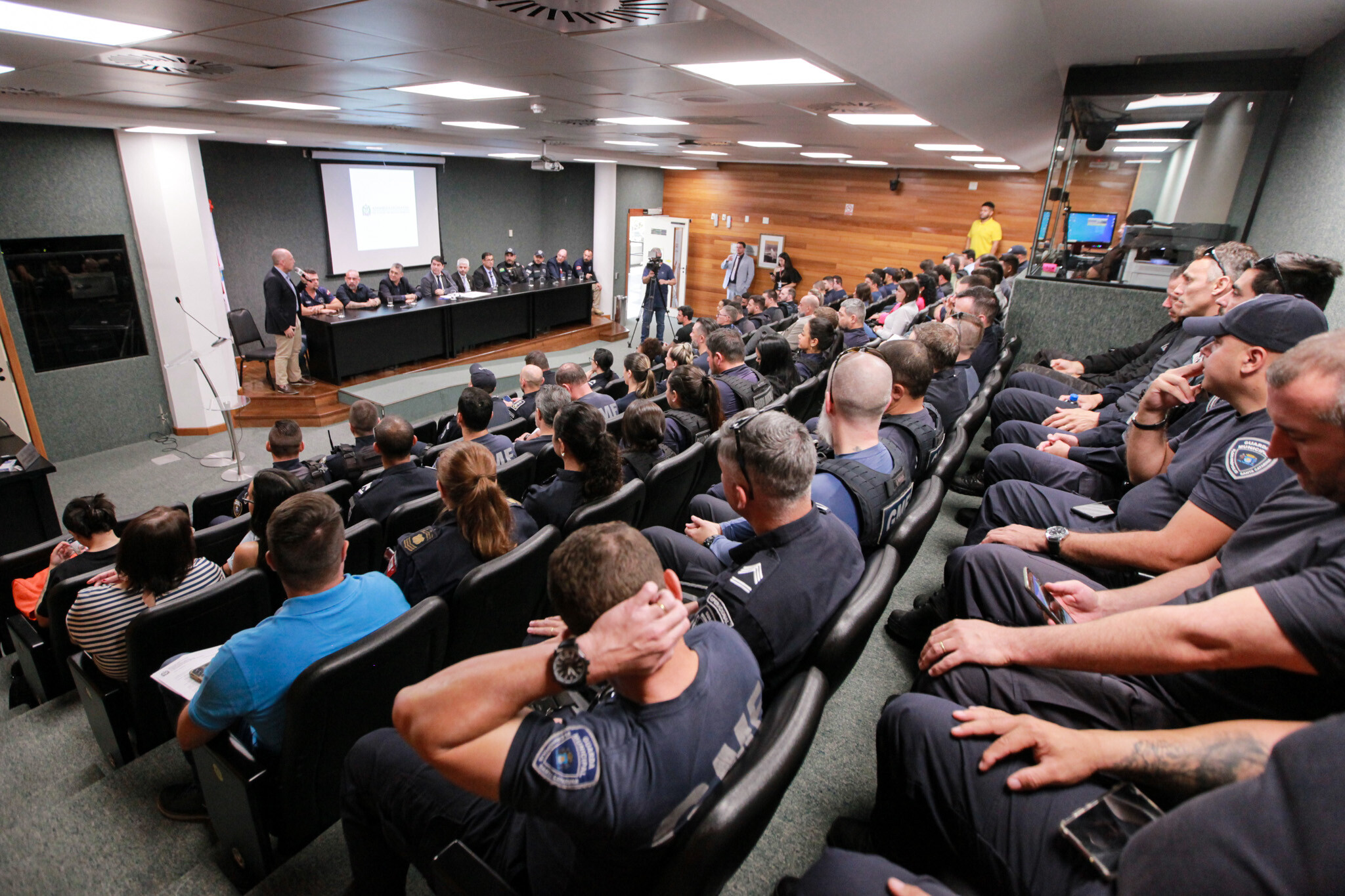Lançamento ocorreu nesta terça-feira (24) no Plenarinho da Alesc