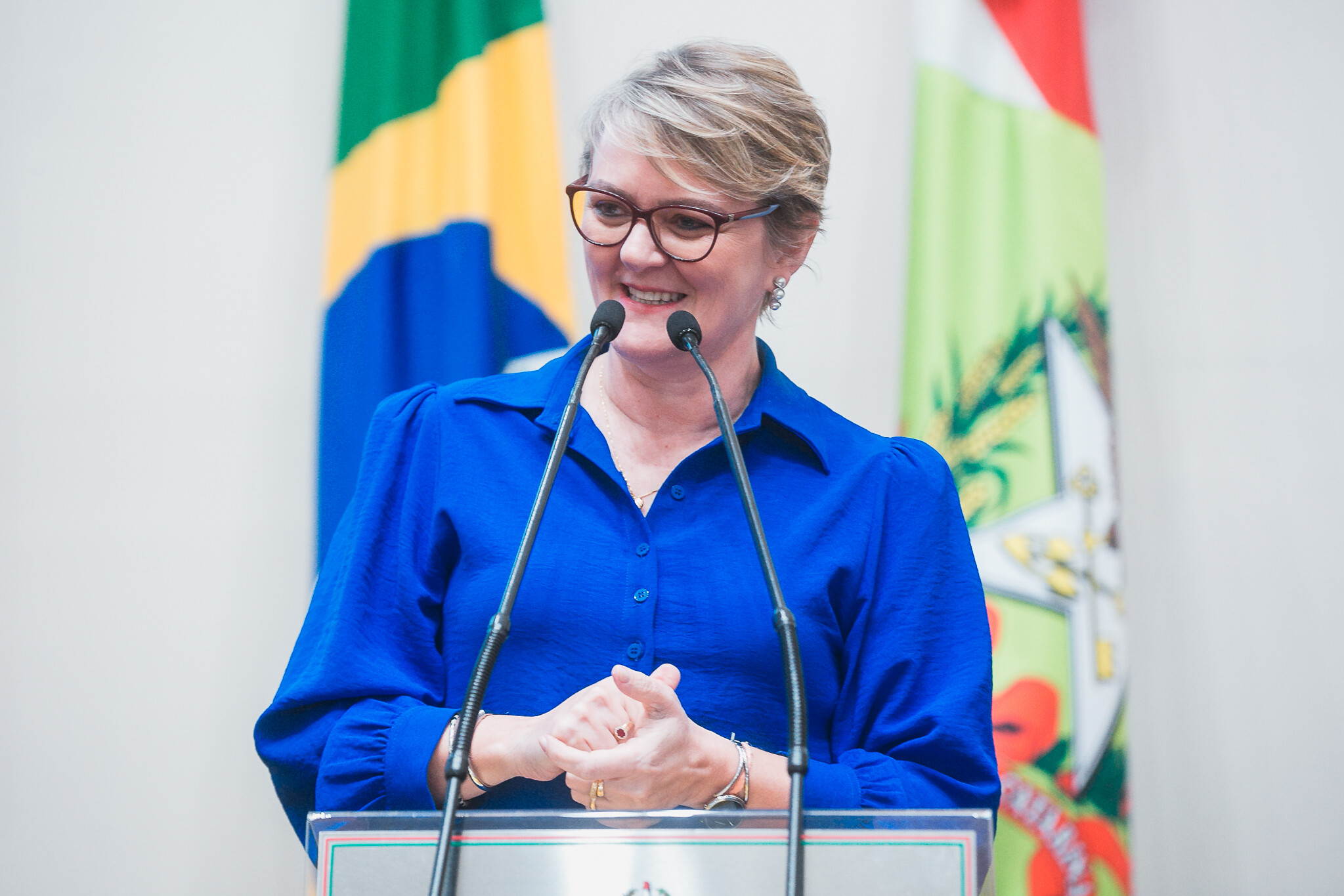 Deputada Luciane Carminatti.