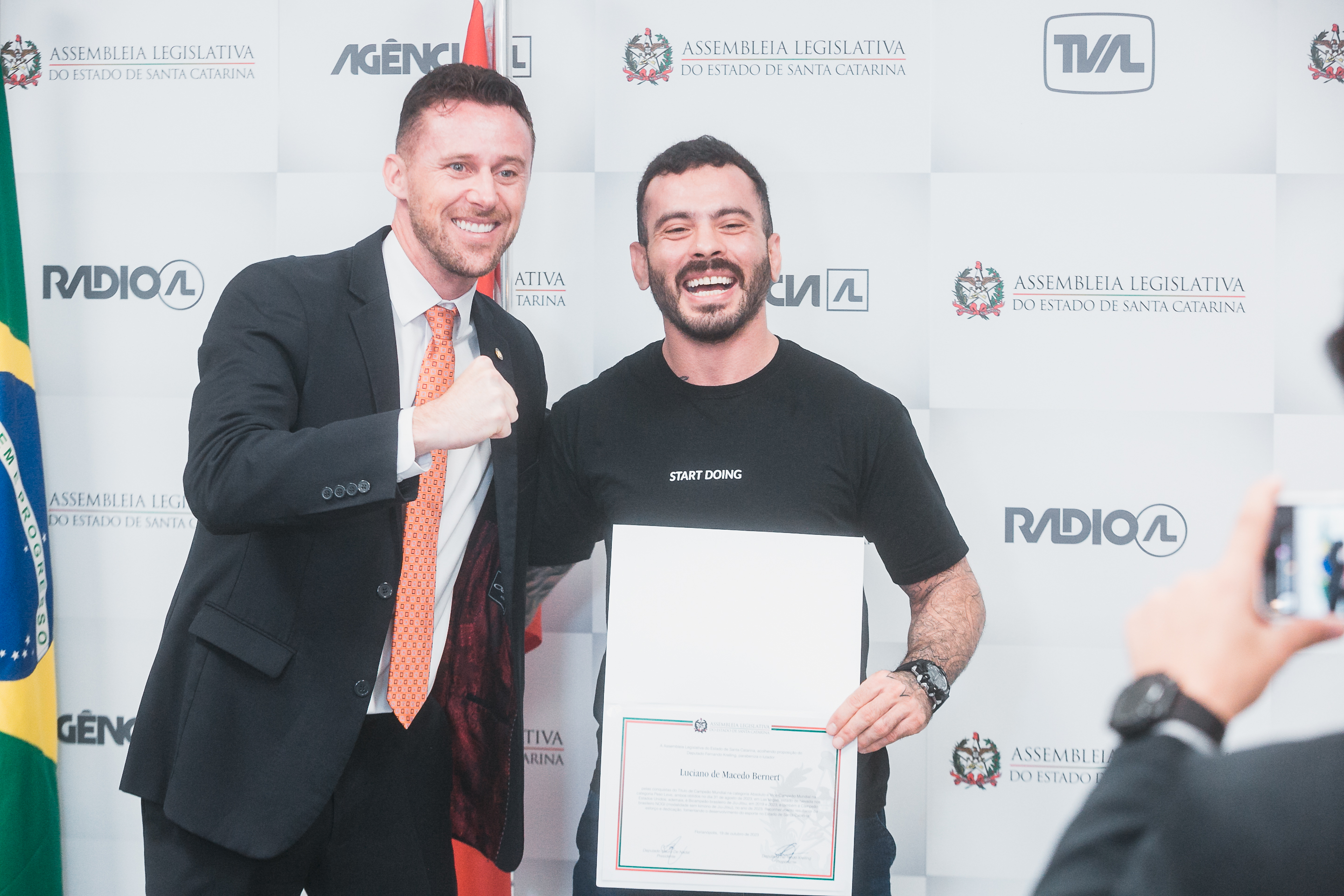 Moção de Aplauso – Luciano Bernert, Multicampeão Jiu-Jitsu – Dep. Fernando Krelling