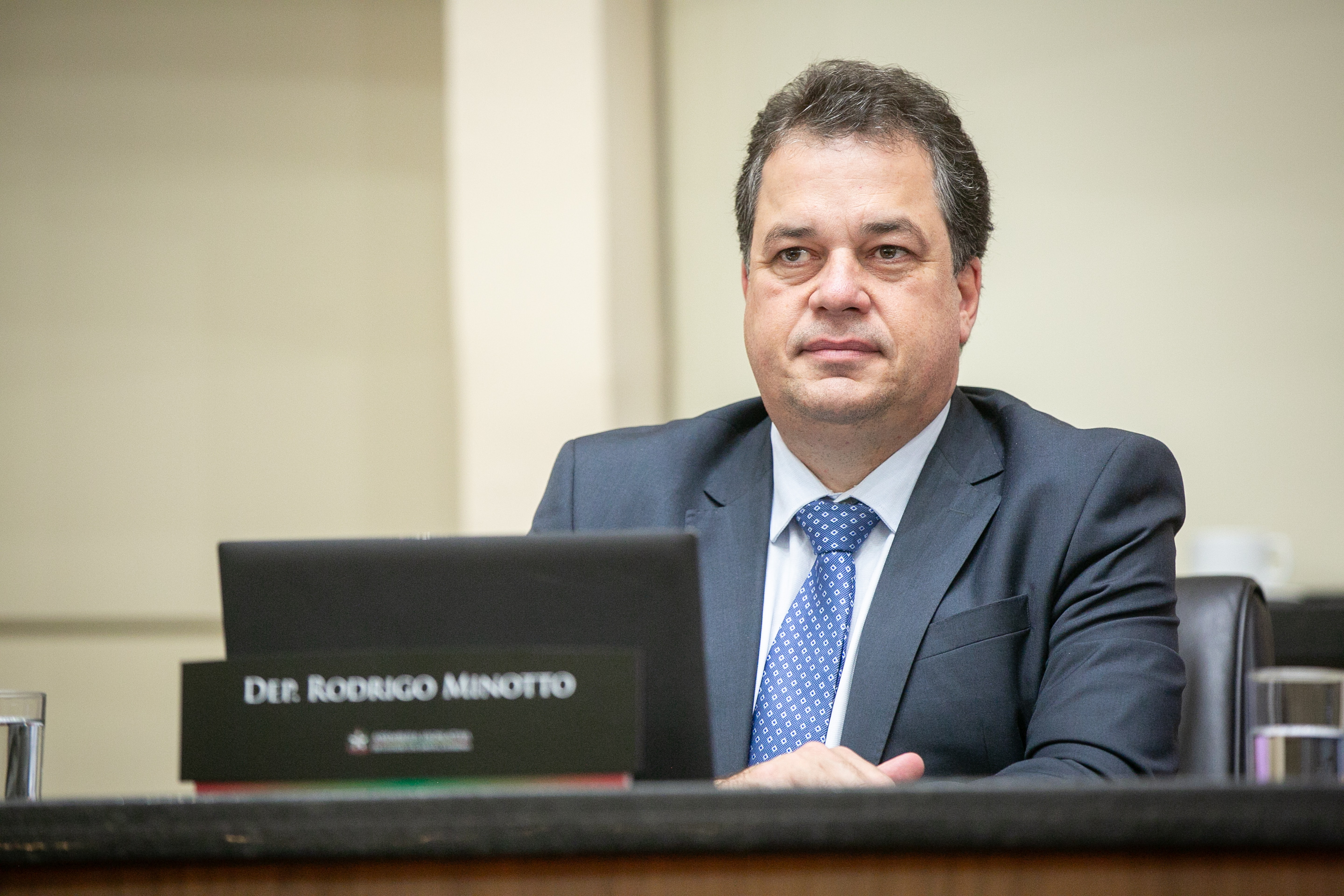 - Deputado Rodrigo Minotto (PDT)