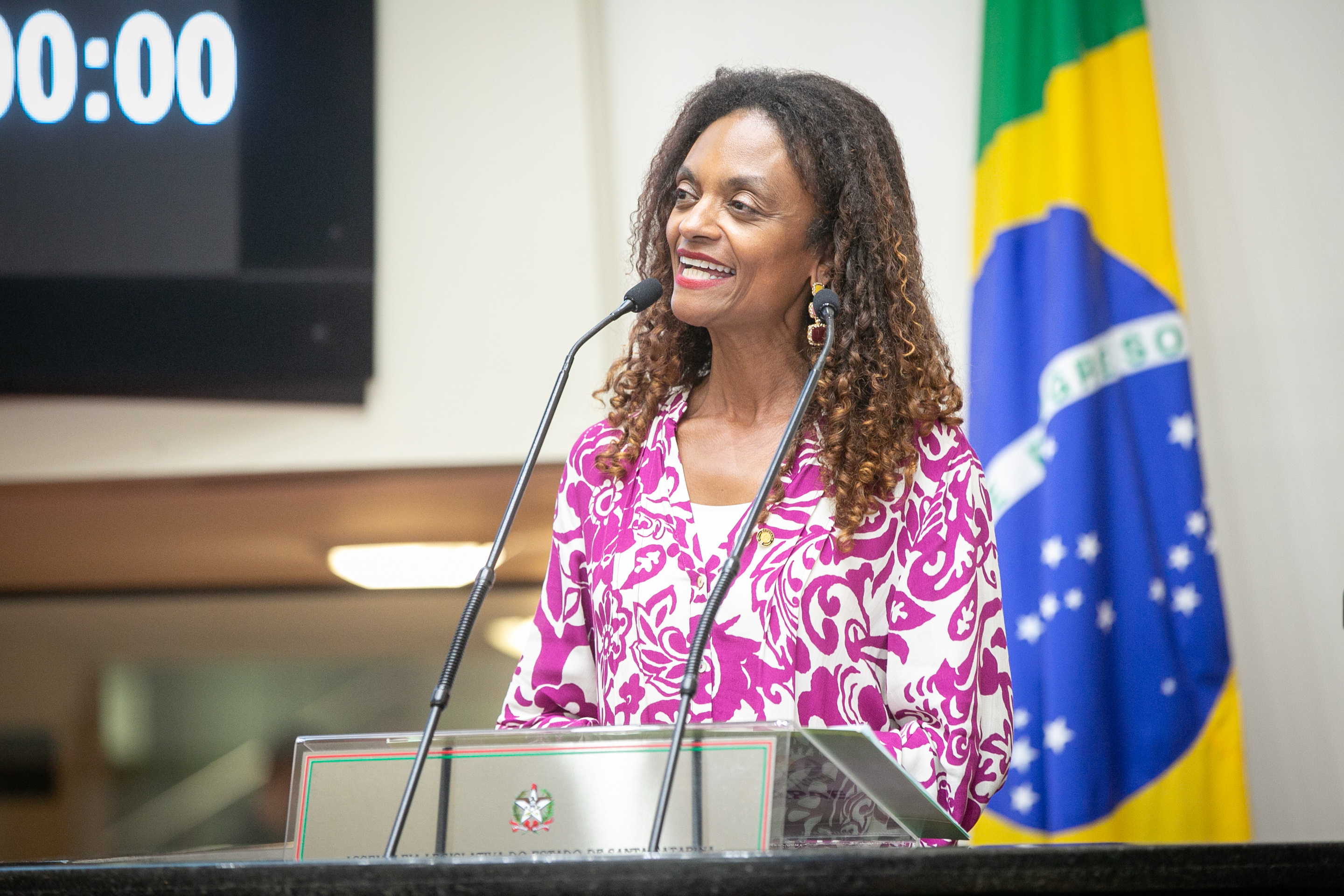 - Deputada Profº Vanessa Rosa (PT)