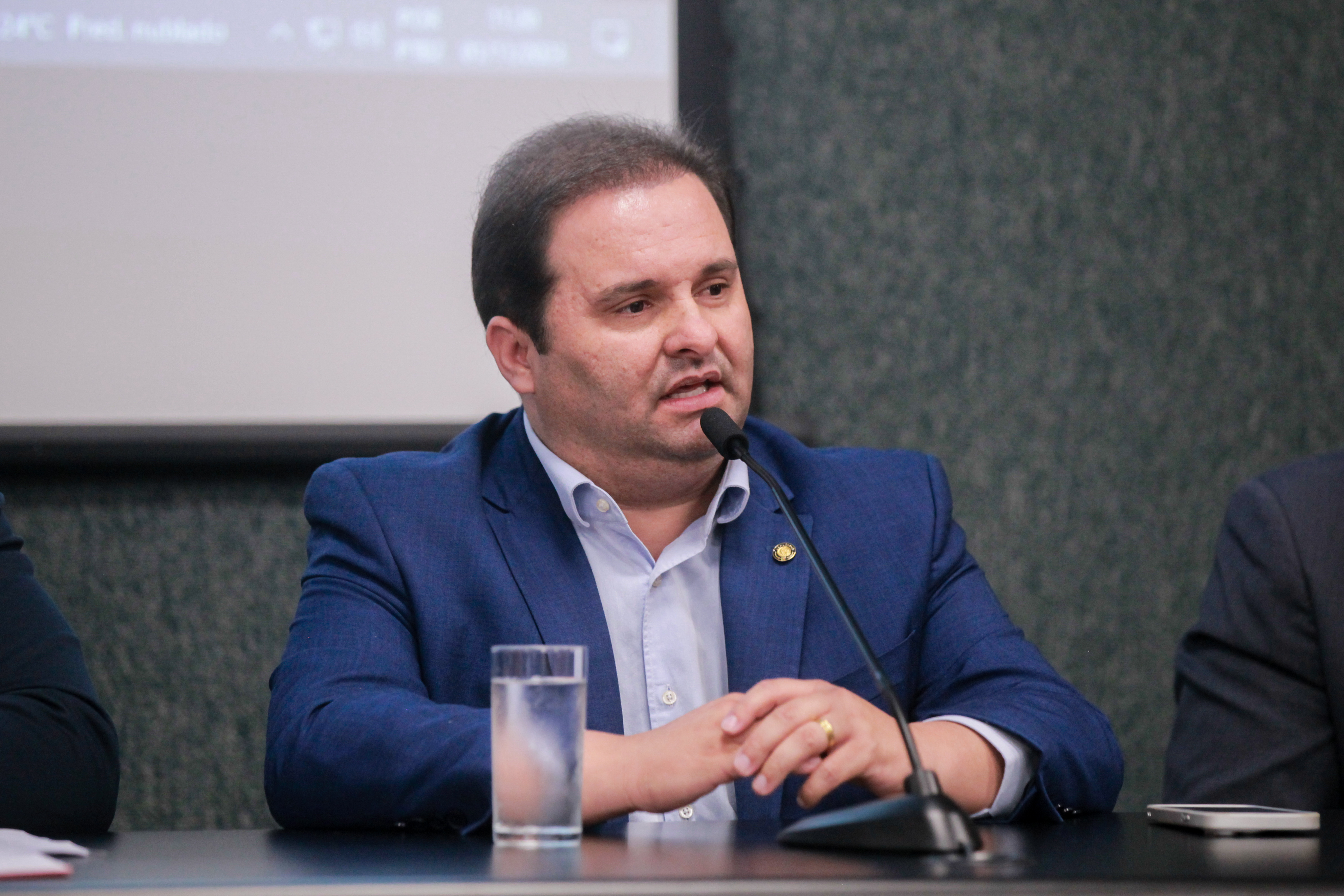 - Deputado Repórter Sérgio Guimarães(União)