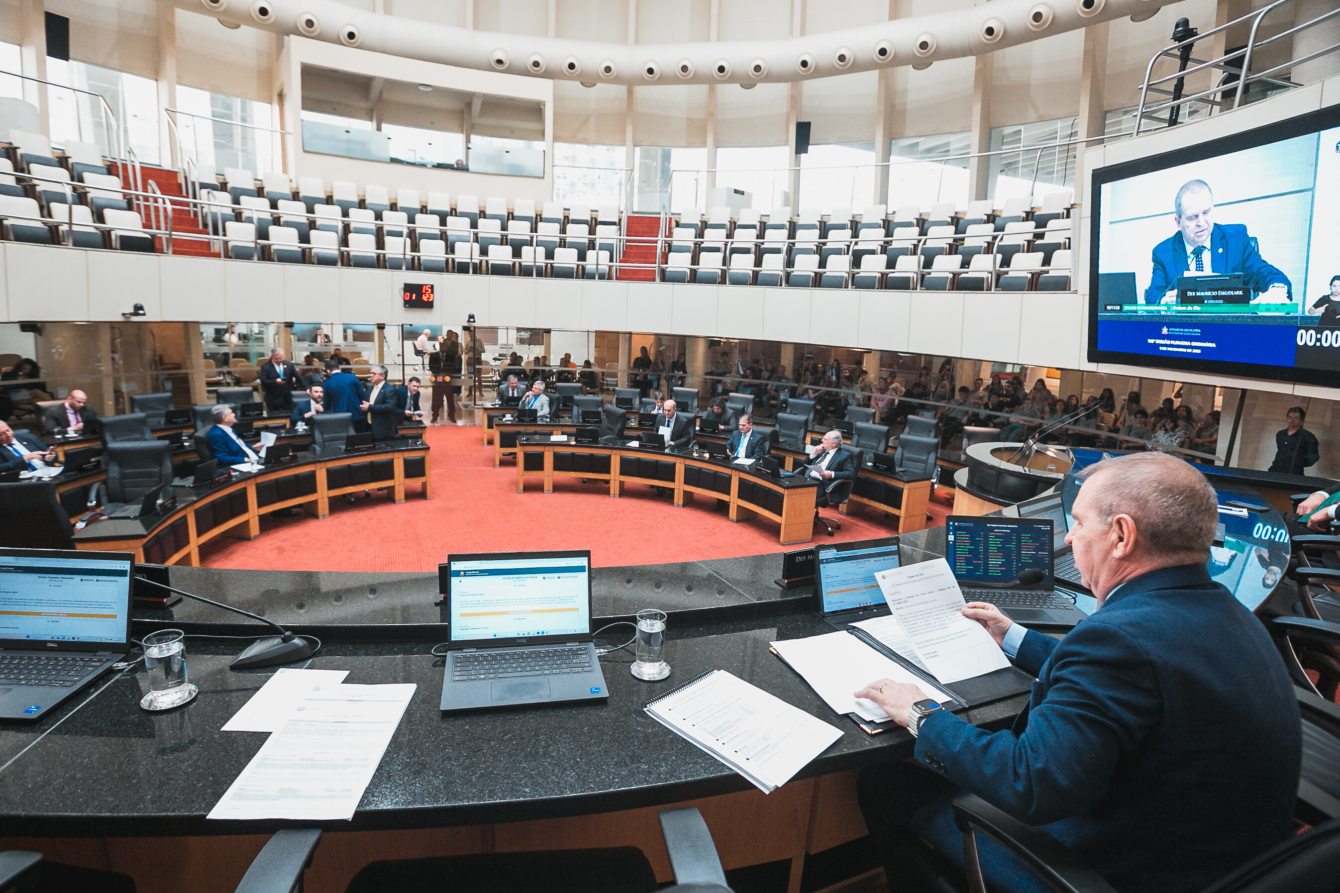 Plenário aprova projetos referentes a datas comemorativas