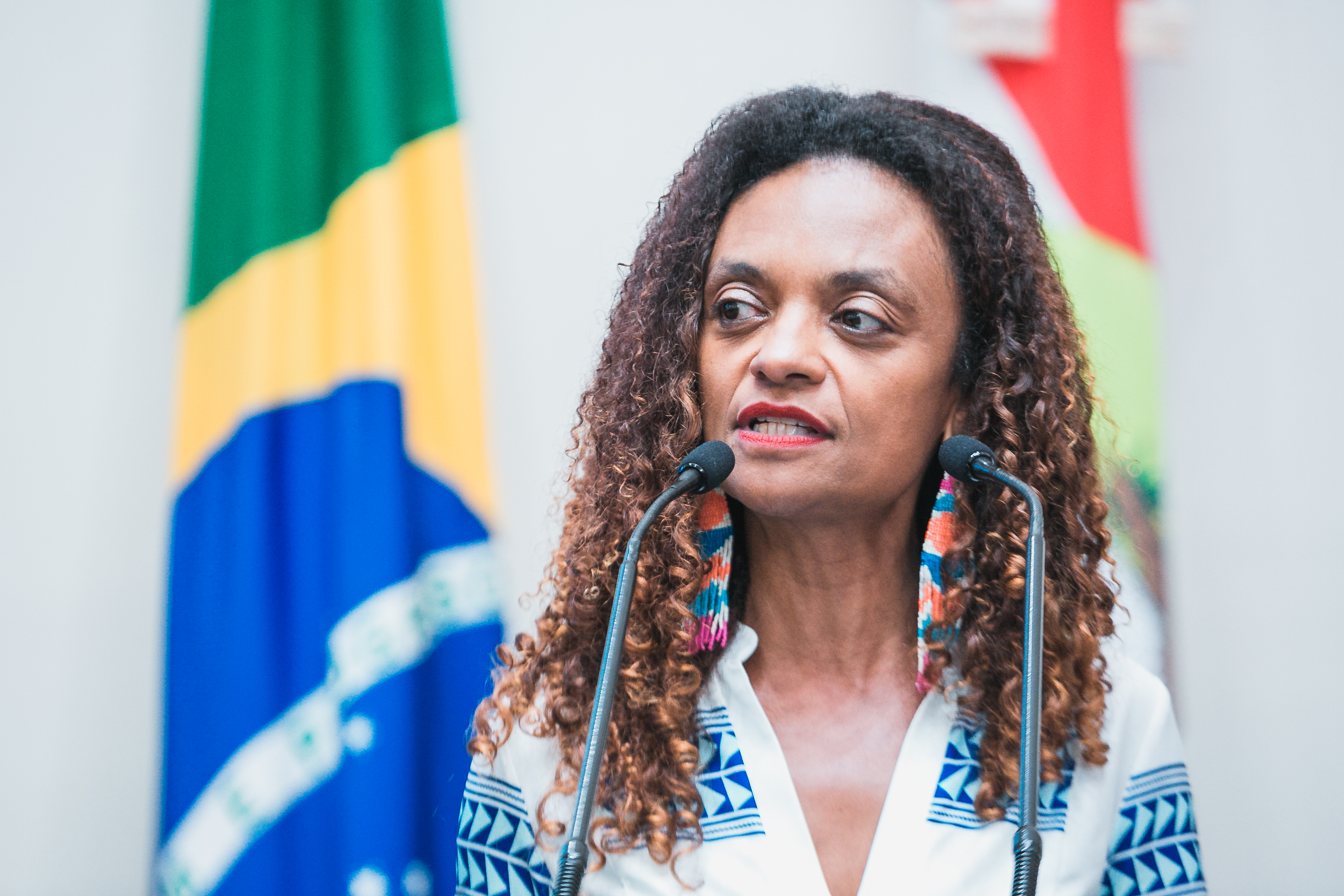 - Deputada Profº Vanessa Rosa (PT)