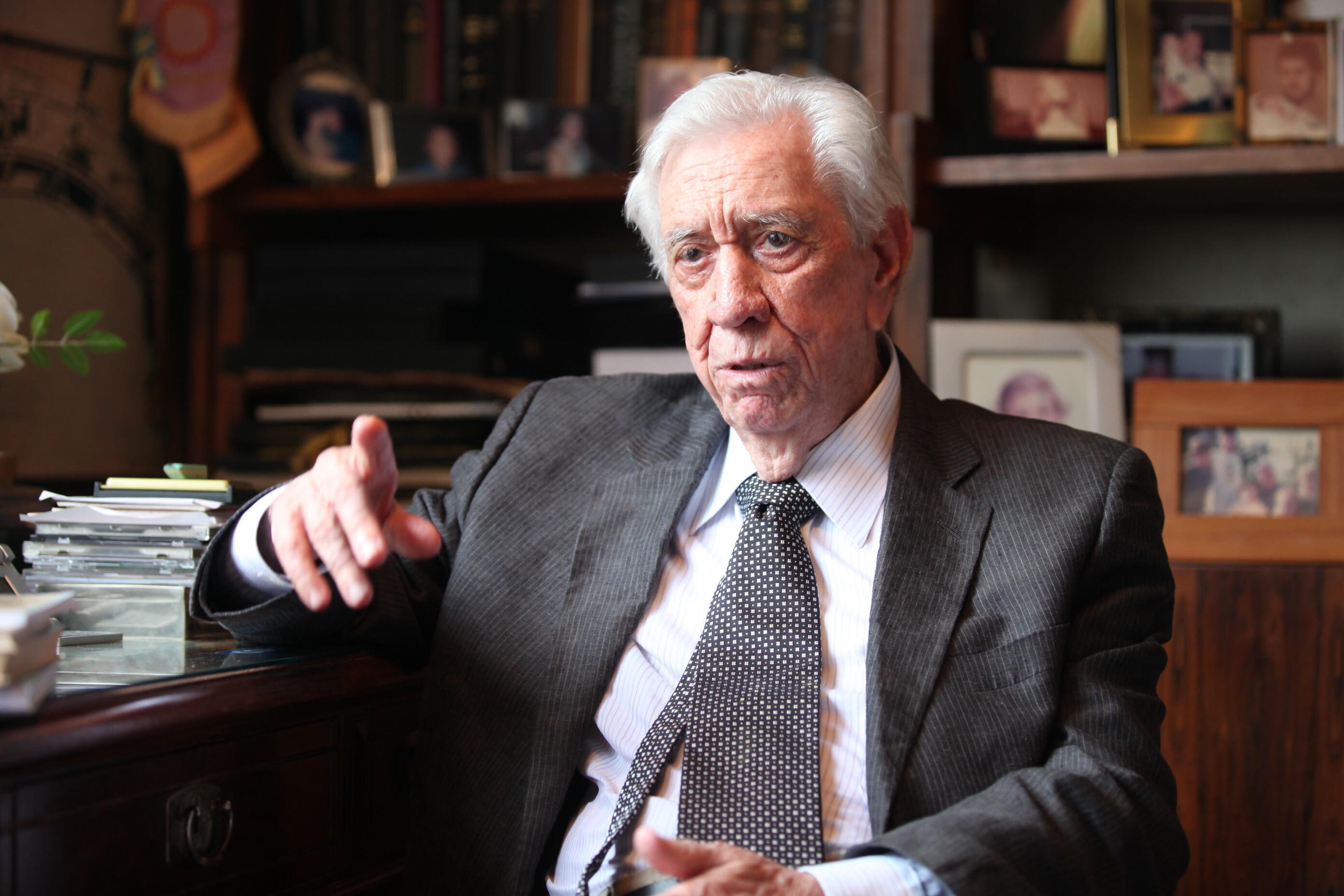 O ex-governador Colombo Salles, em imagem de março de 2013