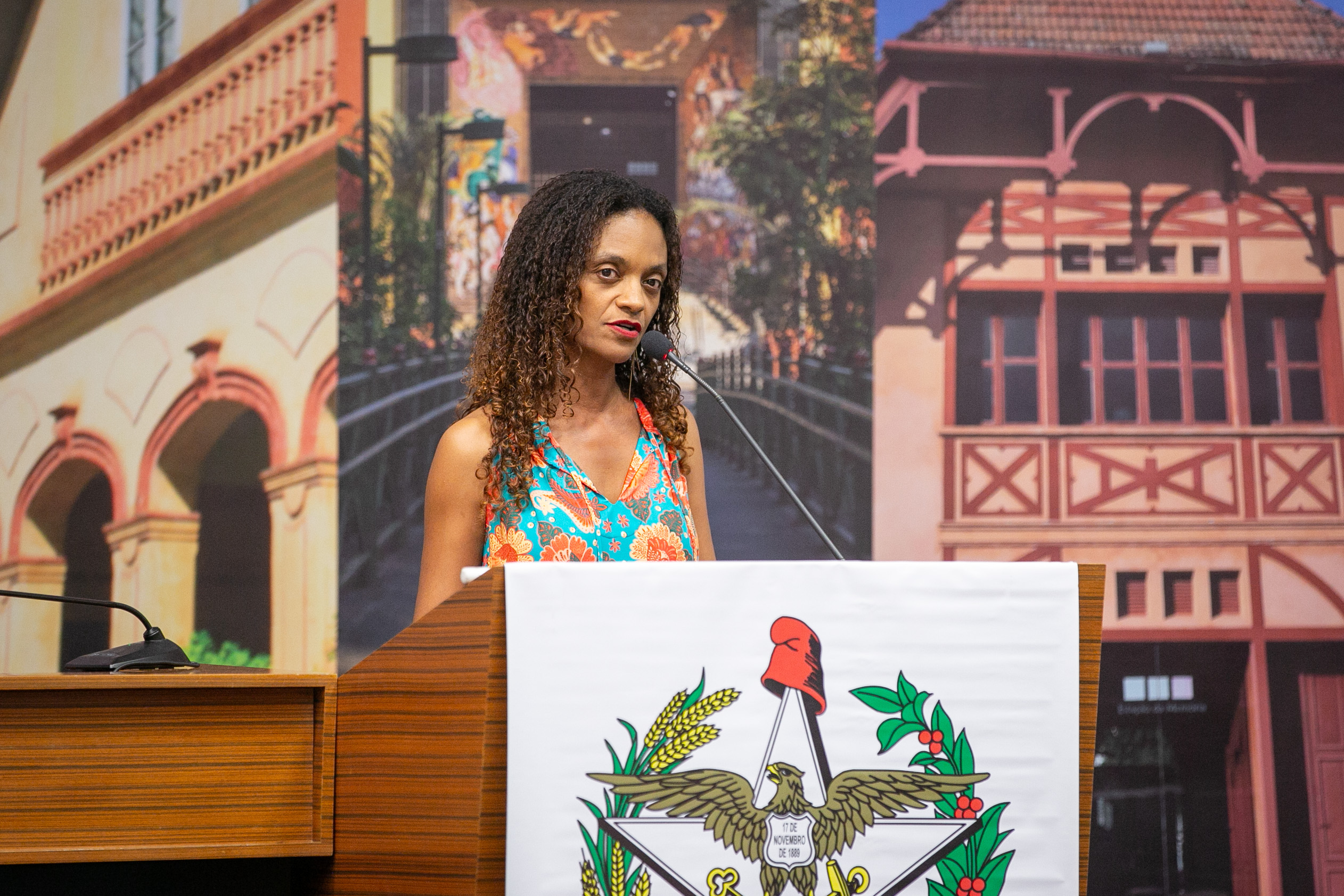 - Deputada Profº Vanessa Rosa (PT)