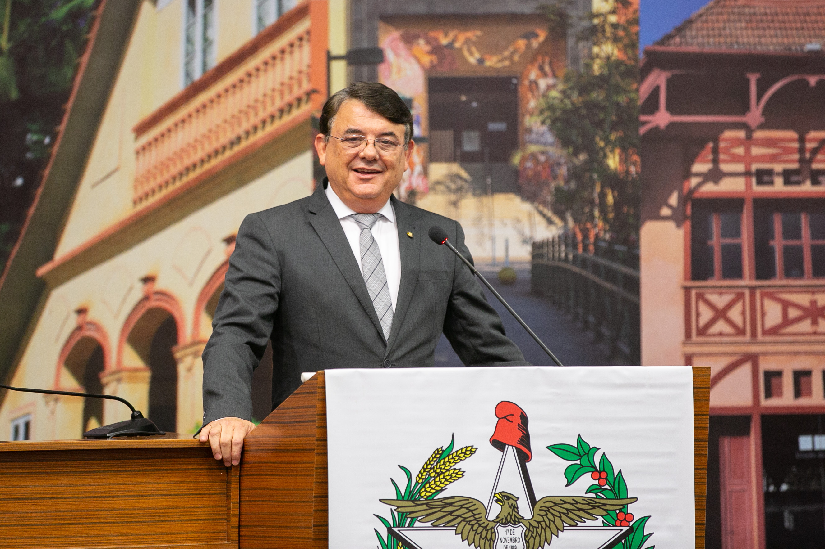 - Deputado Mauricio Peixer (PL)