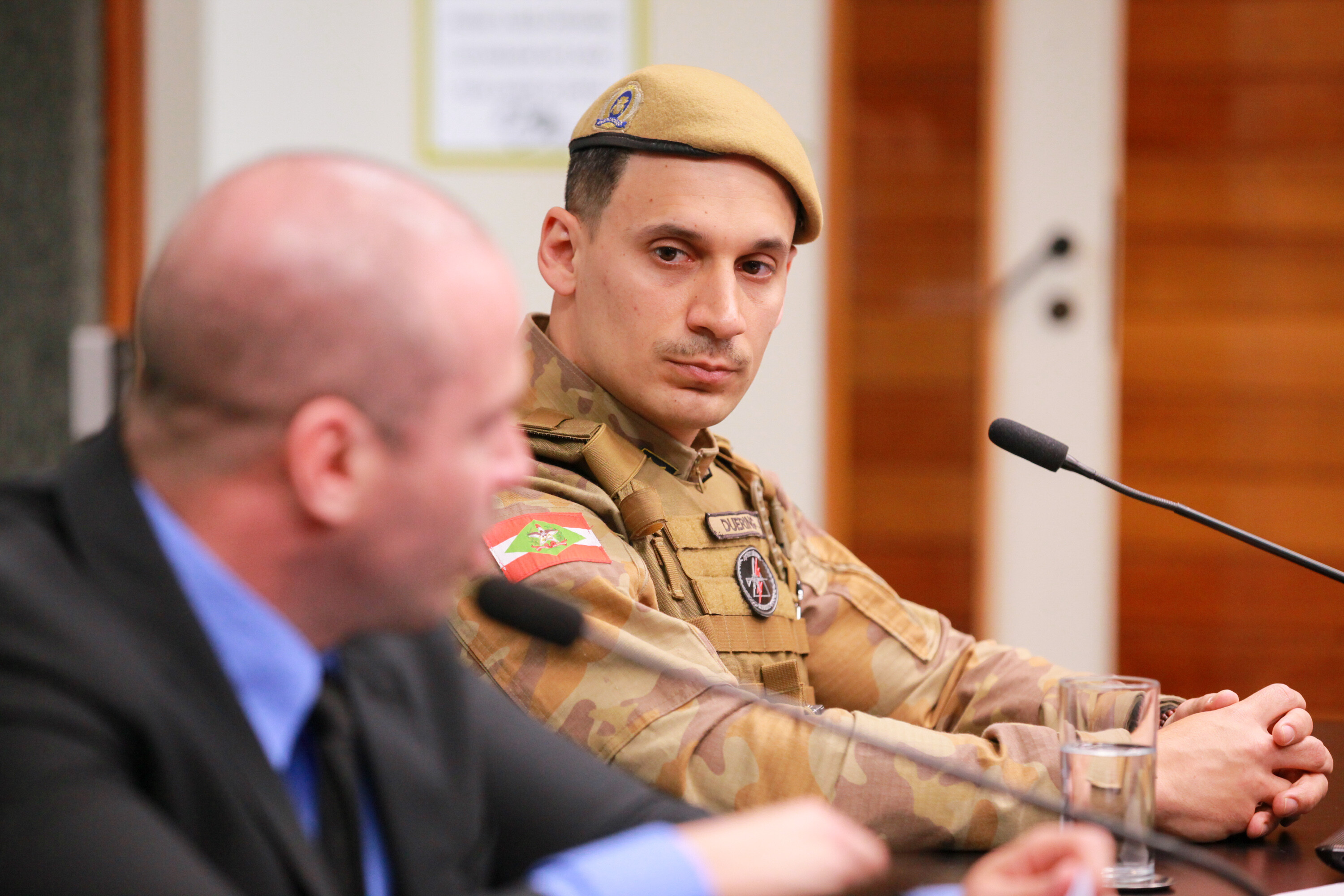 O capitão PM Daniel Duering relatou à comissão a atuação da corporação no policiamento em Florianópolis