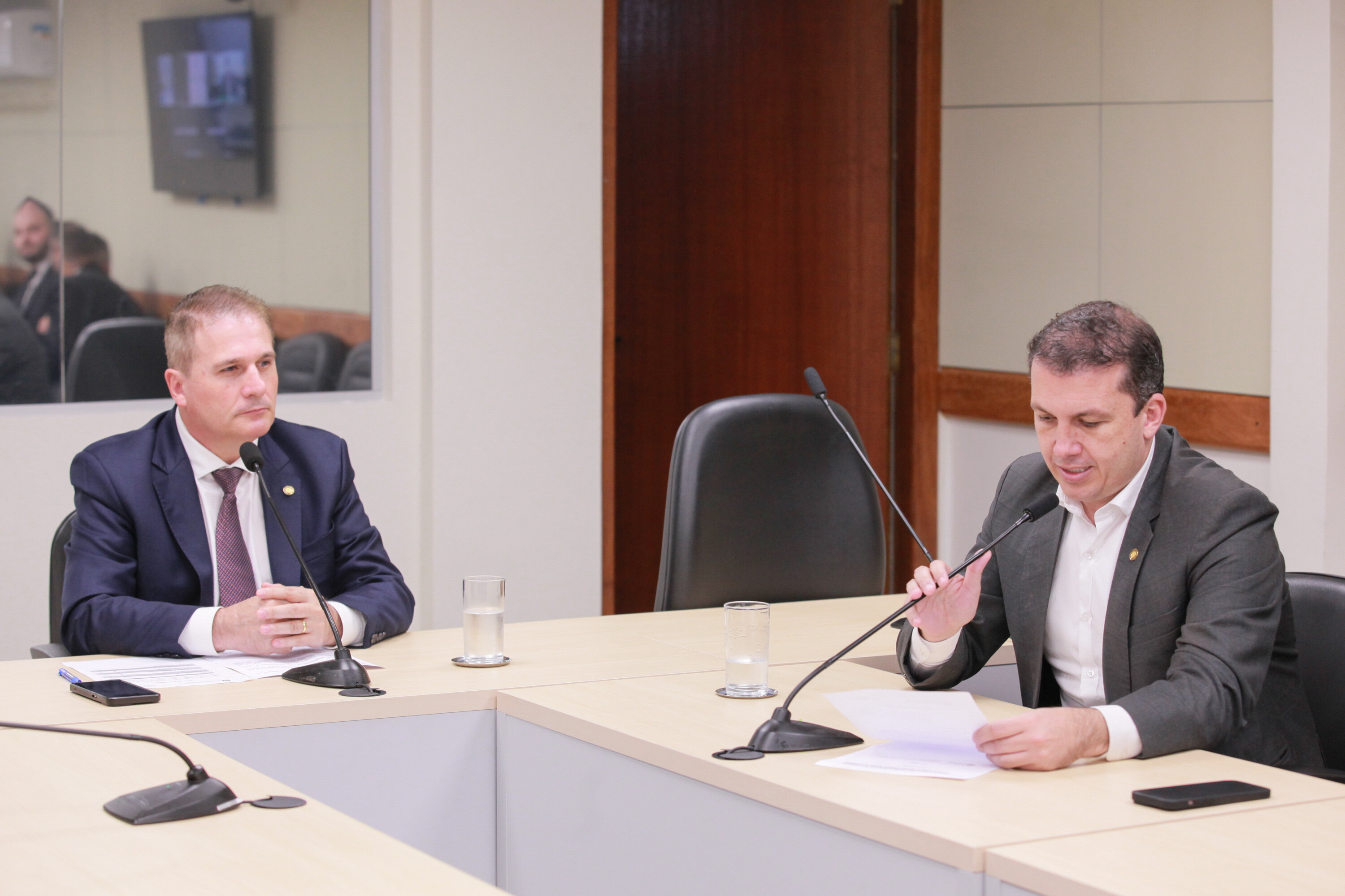 Deputados Altair Silva e Camilo Martins