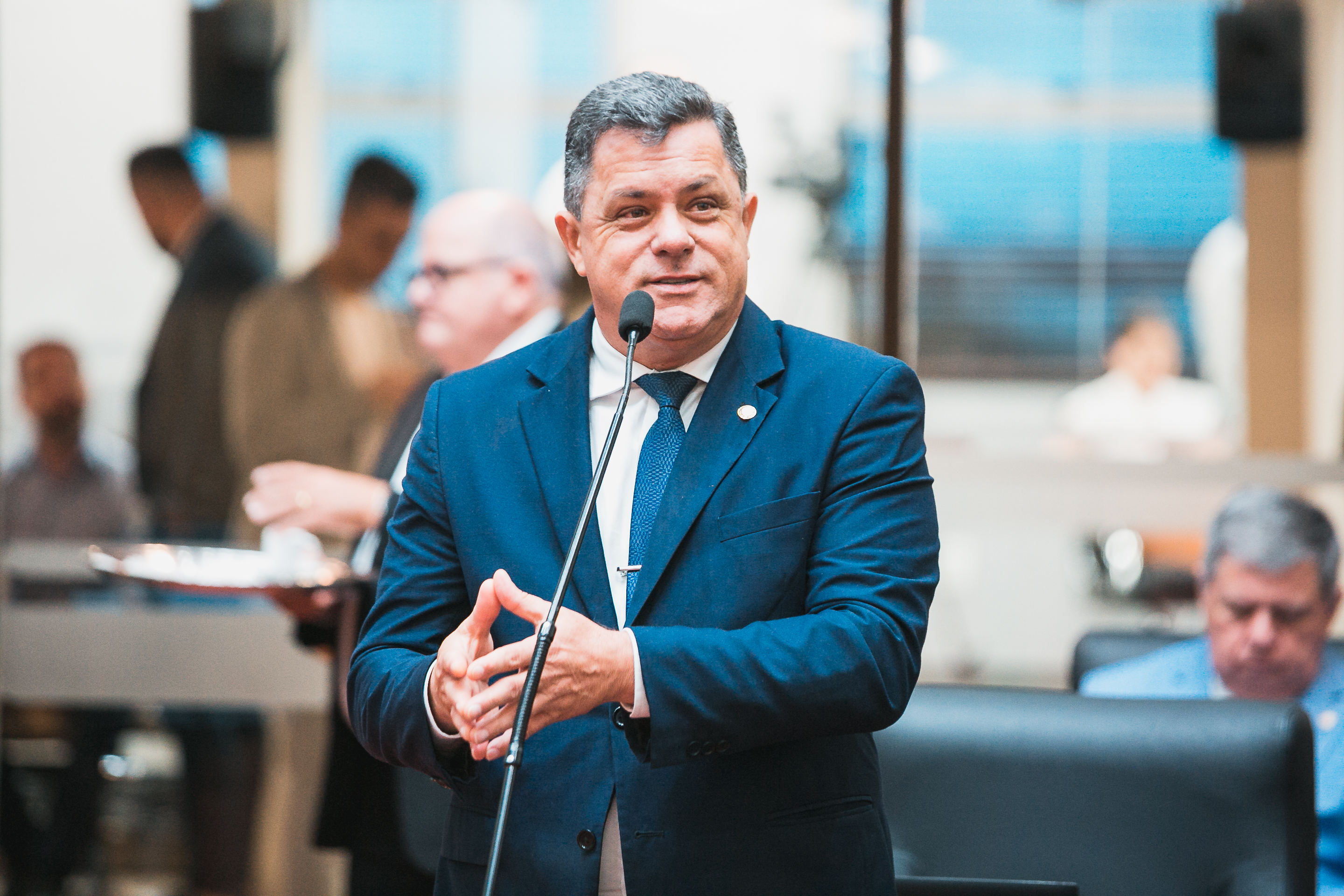 - Deputado Ivan Natz (PL)