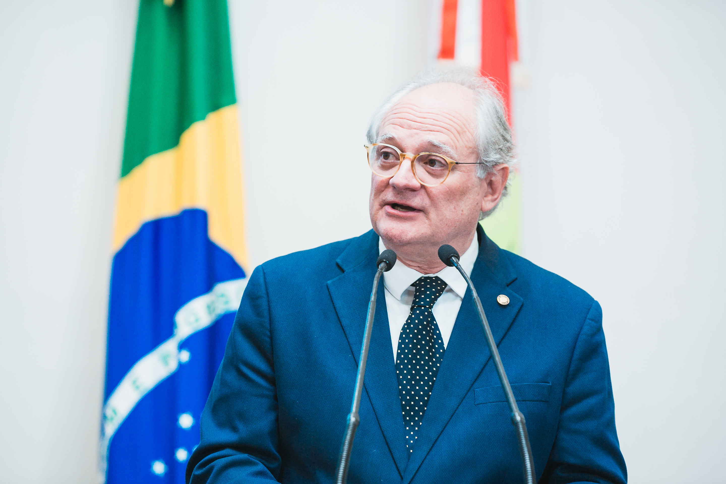 - Deputado Vicente Caropreso (PSDB)