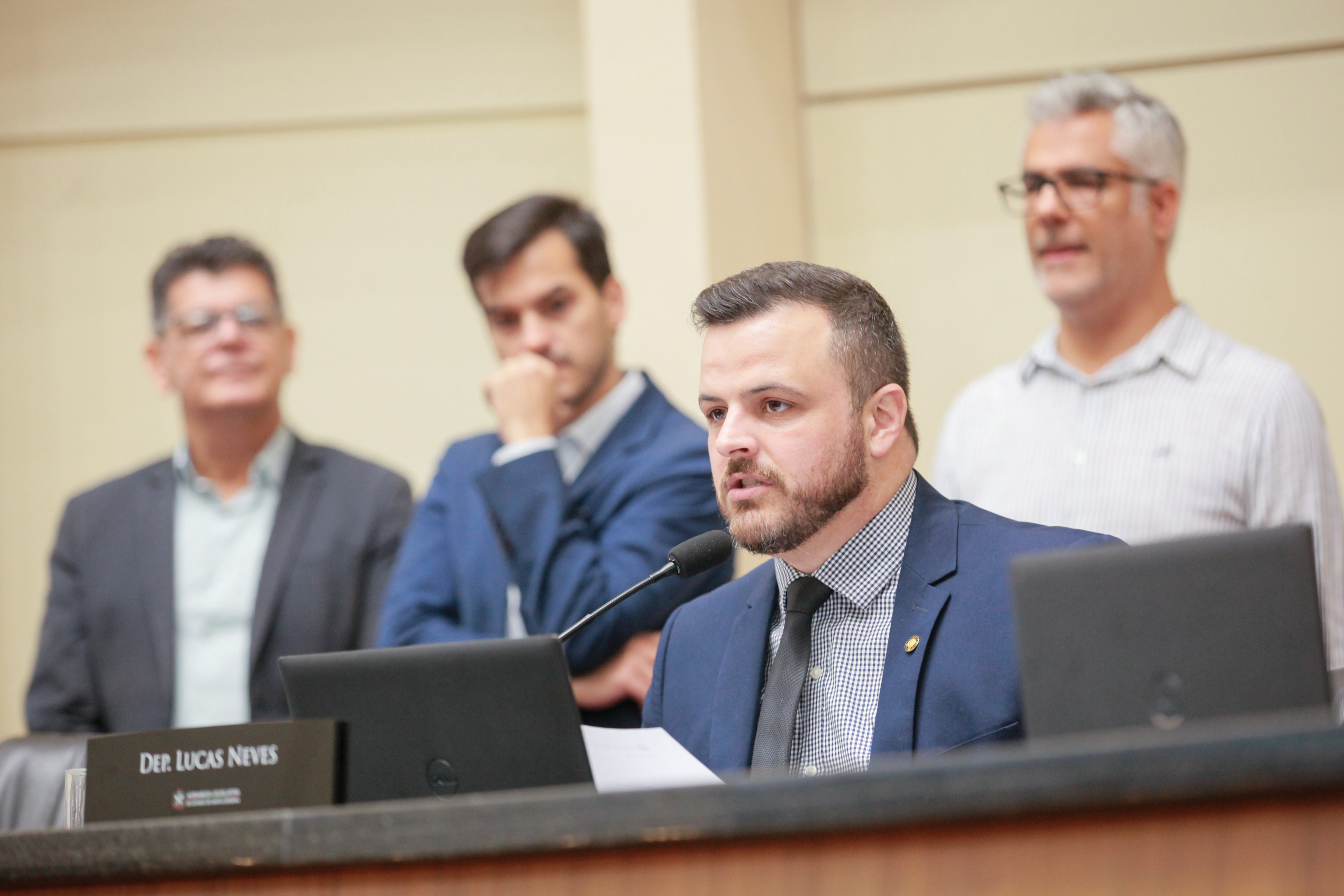 - Deputado Lucas Neves (Podemos)