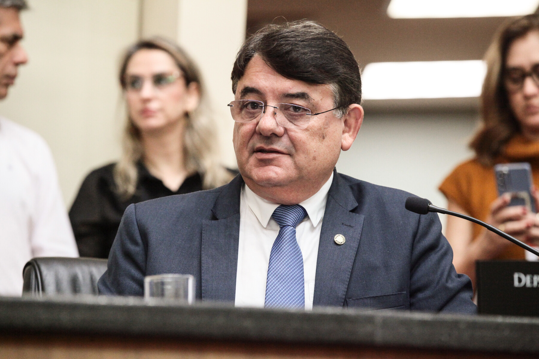 Deputado Maurício Peixer.