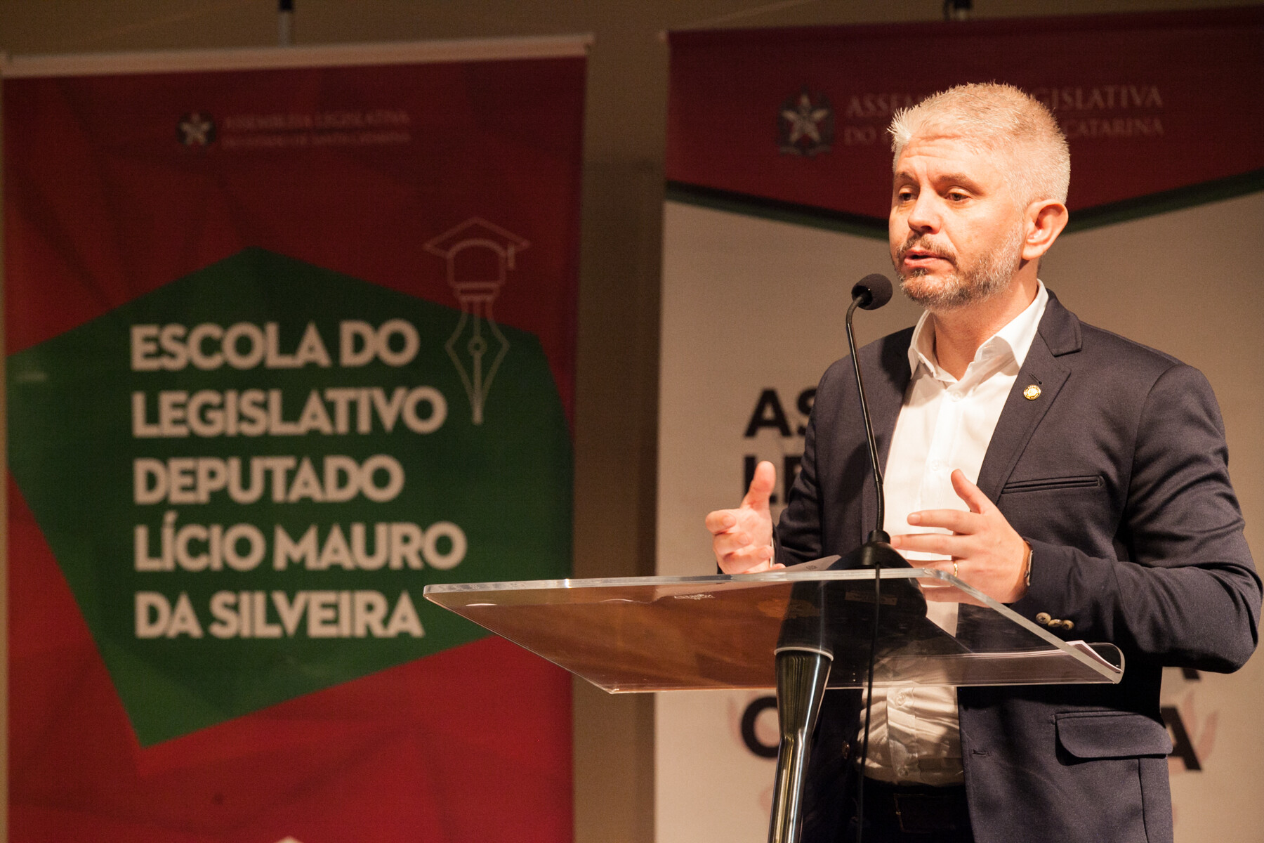 Deputado Delegado Egídio, integrante da Frente Parlamentar de Proteção e Bem-Estar Animal