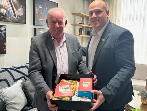 Deputado Marcos Vieira e Fábio Bigolin, na sede da Acaert. FOTO: Divulgação