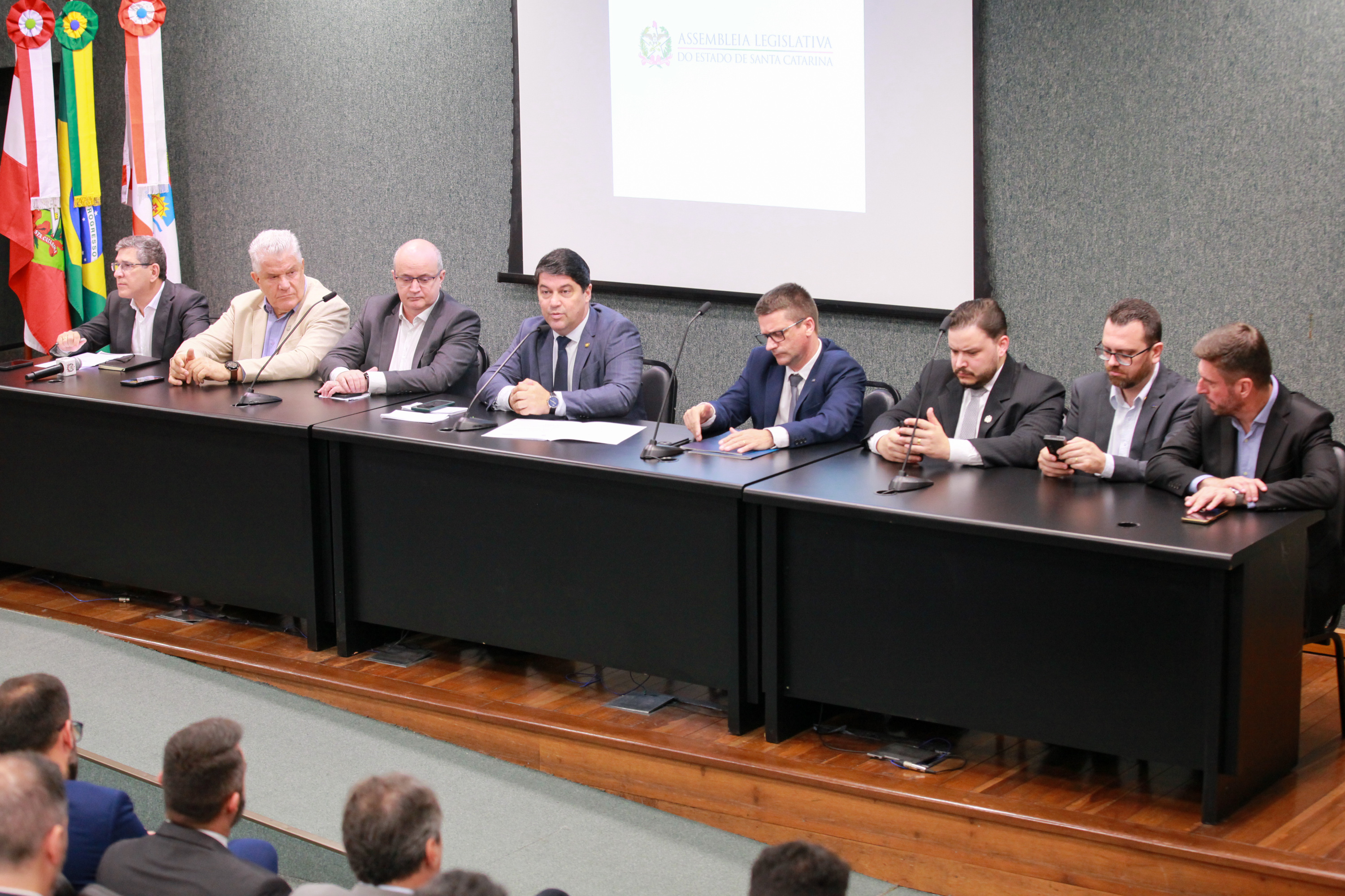 Reunião da Bancada do Vale do Itajaí com FCDL