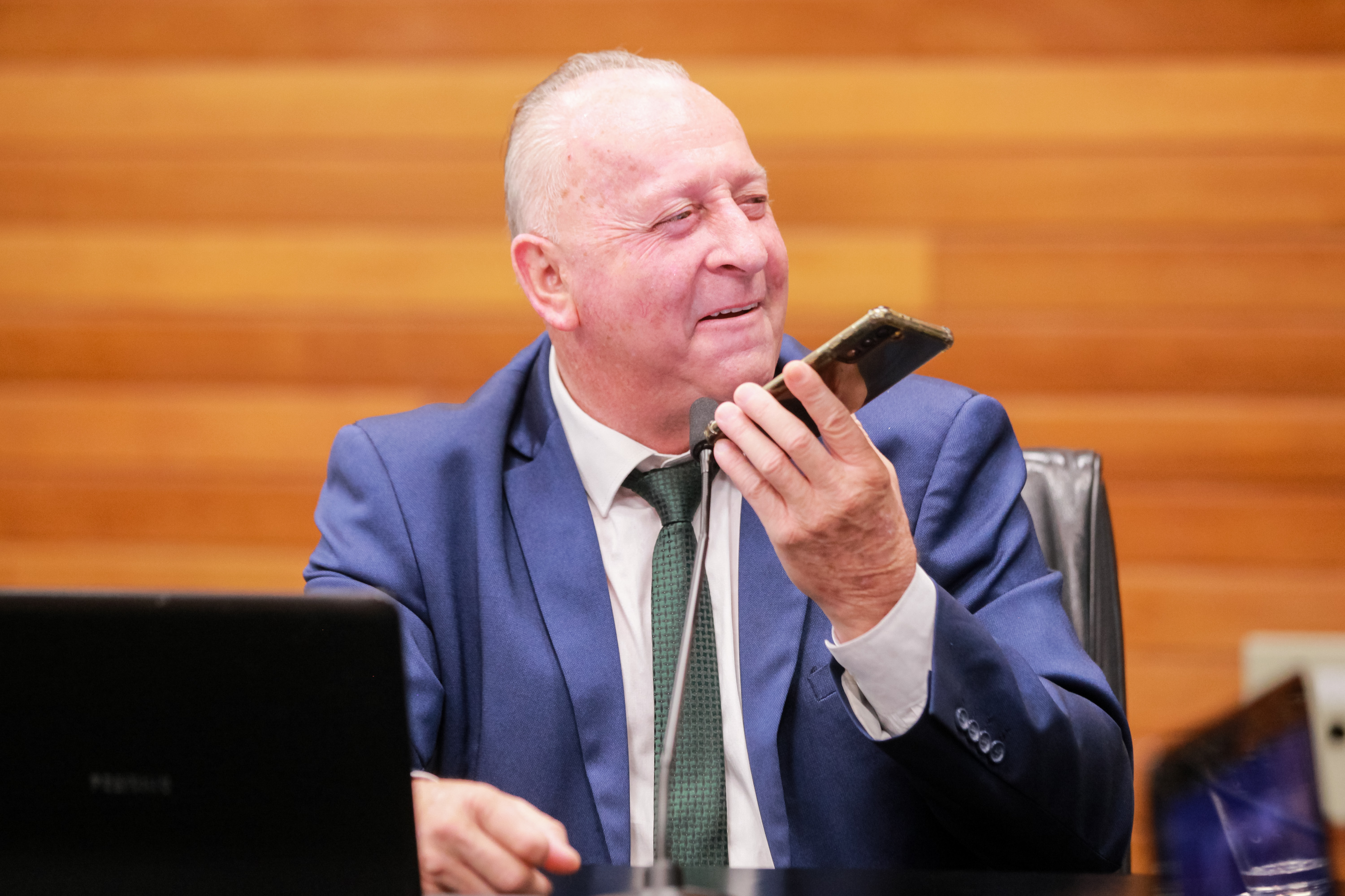 - Deputado Oscar Gutz (PL)