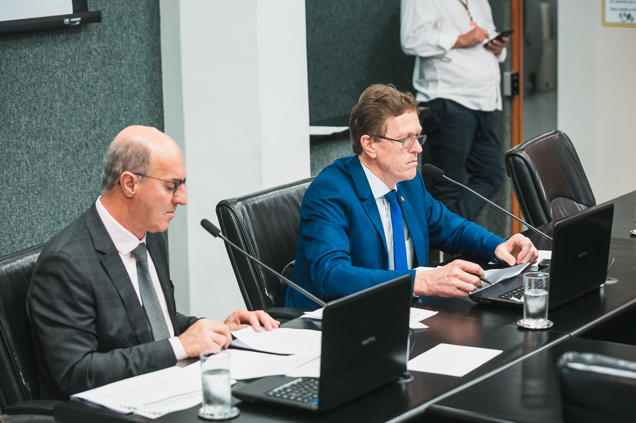 Deputados José Milton Scheffer e Volnei Weber