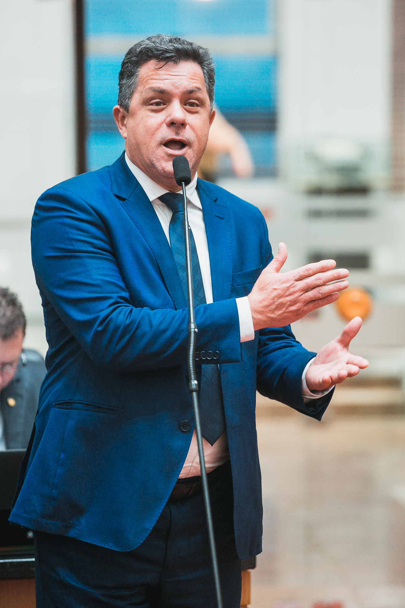 - Deputado Ivan Natz (PL)