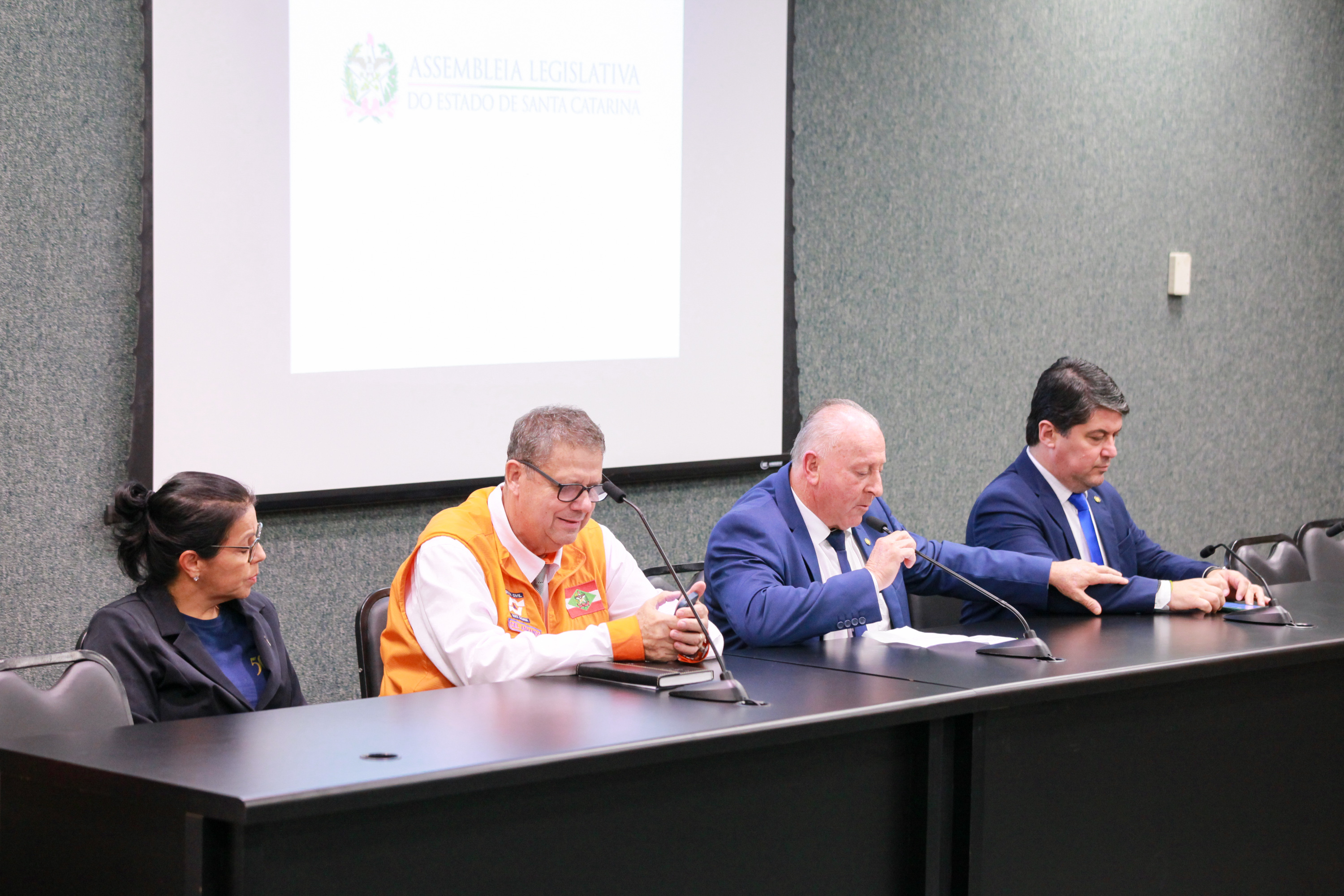 Frente Parlamentar de Ações de Prevenção e Recuperação Pós Cheias do Vale do Itajaí