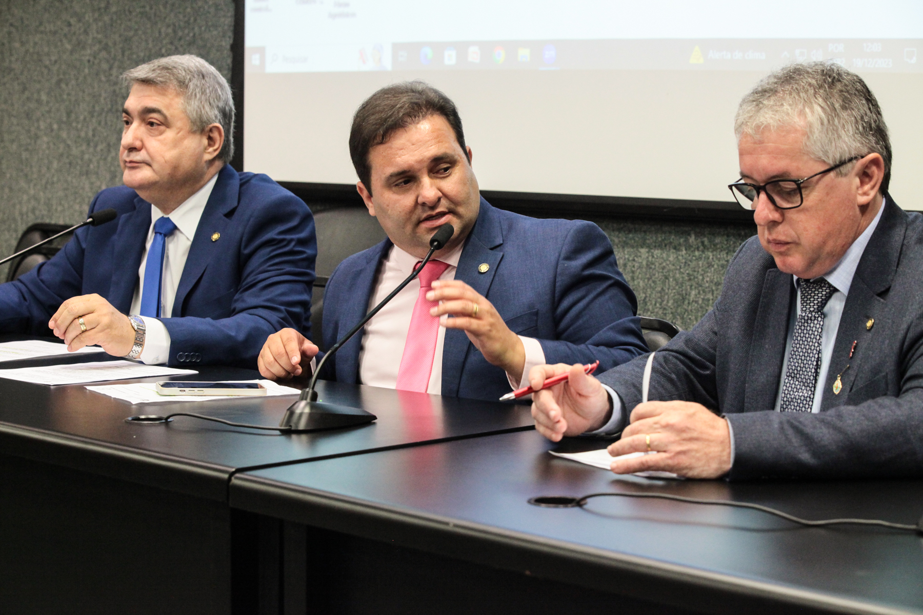 - Deputado Sérgio Guimarães(União)