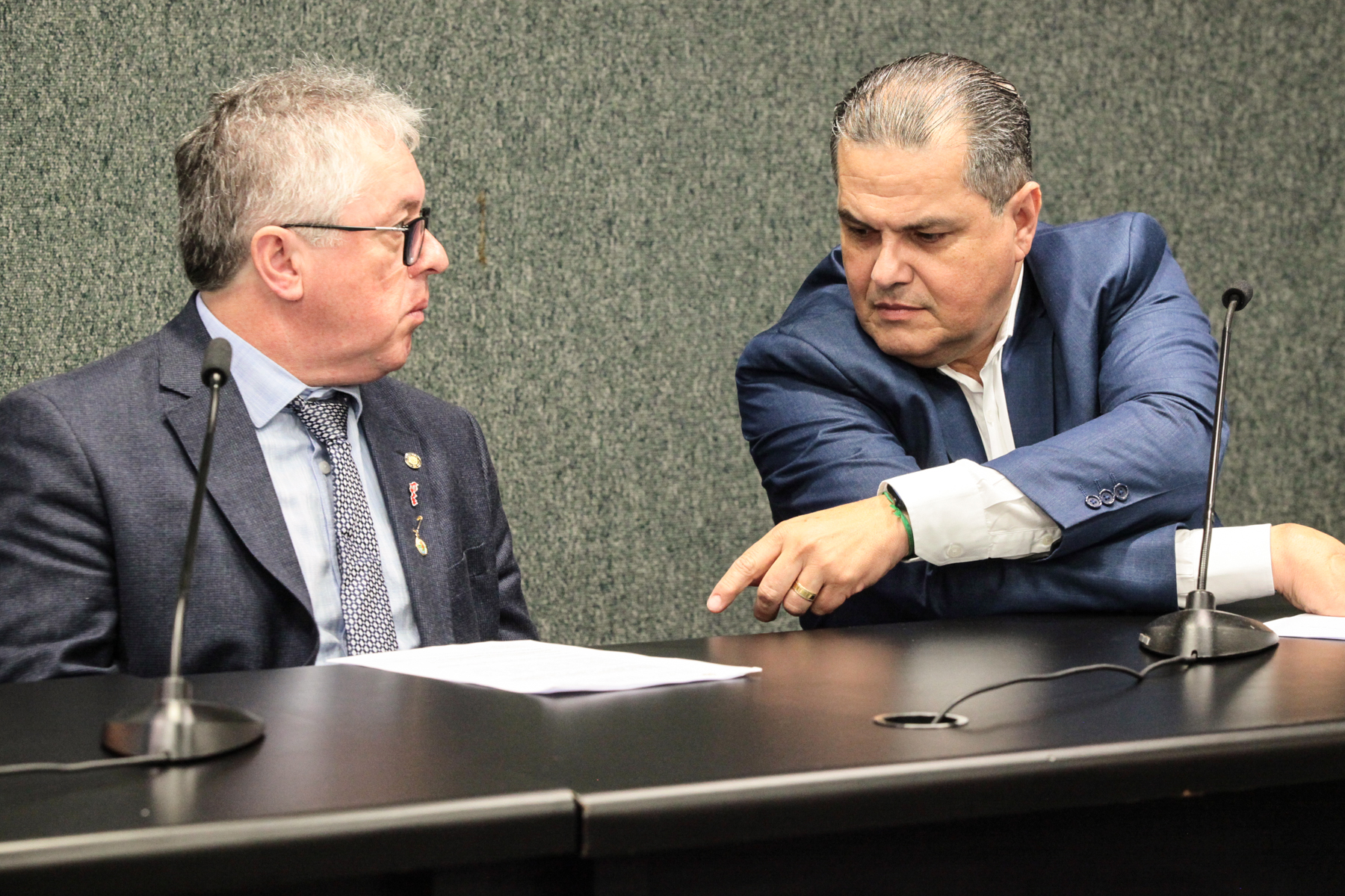 - Deputado Tiago Zilli (MDB)
