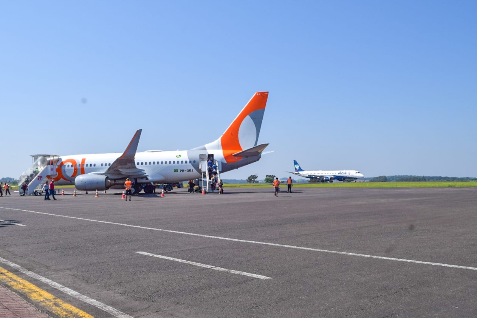 No pacote, está o projeto que visa estimular a ampliação do número de voos regionais em Santa Catarina. FOTO: Divulgação