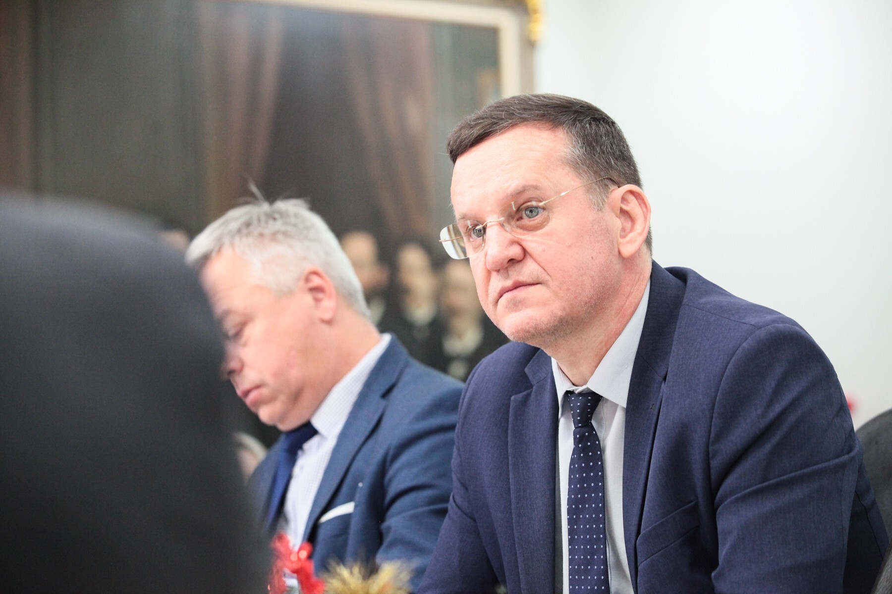 As atividades na Alesc estão em ritmo acelerado neste fim de ano legislativo: Deputado Miotto em reunião da Bancada do Oeste