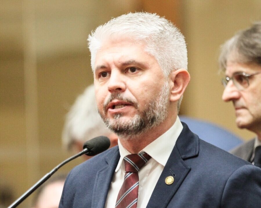 Deputado Delegado Egídio é o autor do projeto que possibilitará o pagamento de fianças por meio de Pix. FOTO: Divulgação