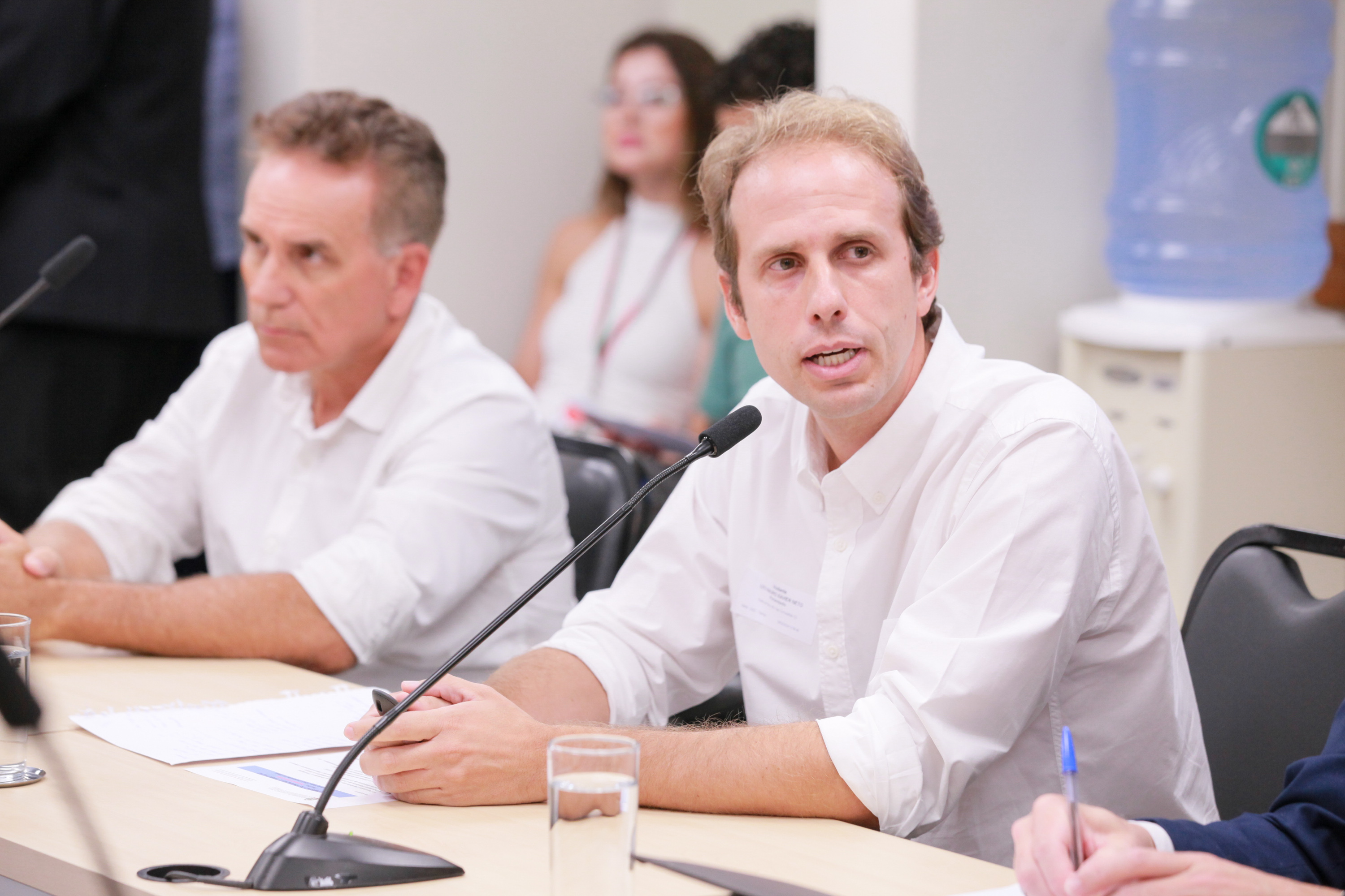 - Leo Mauro Xavier Neto, representante da Metropolis.