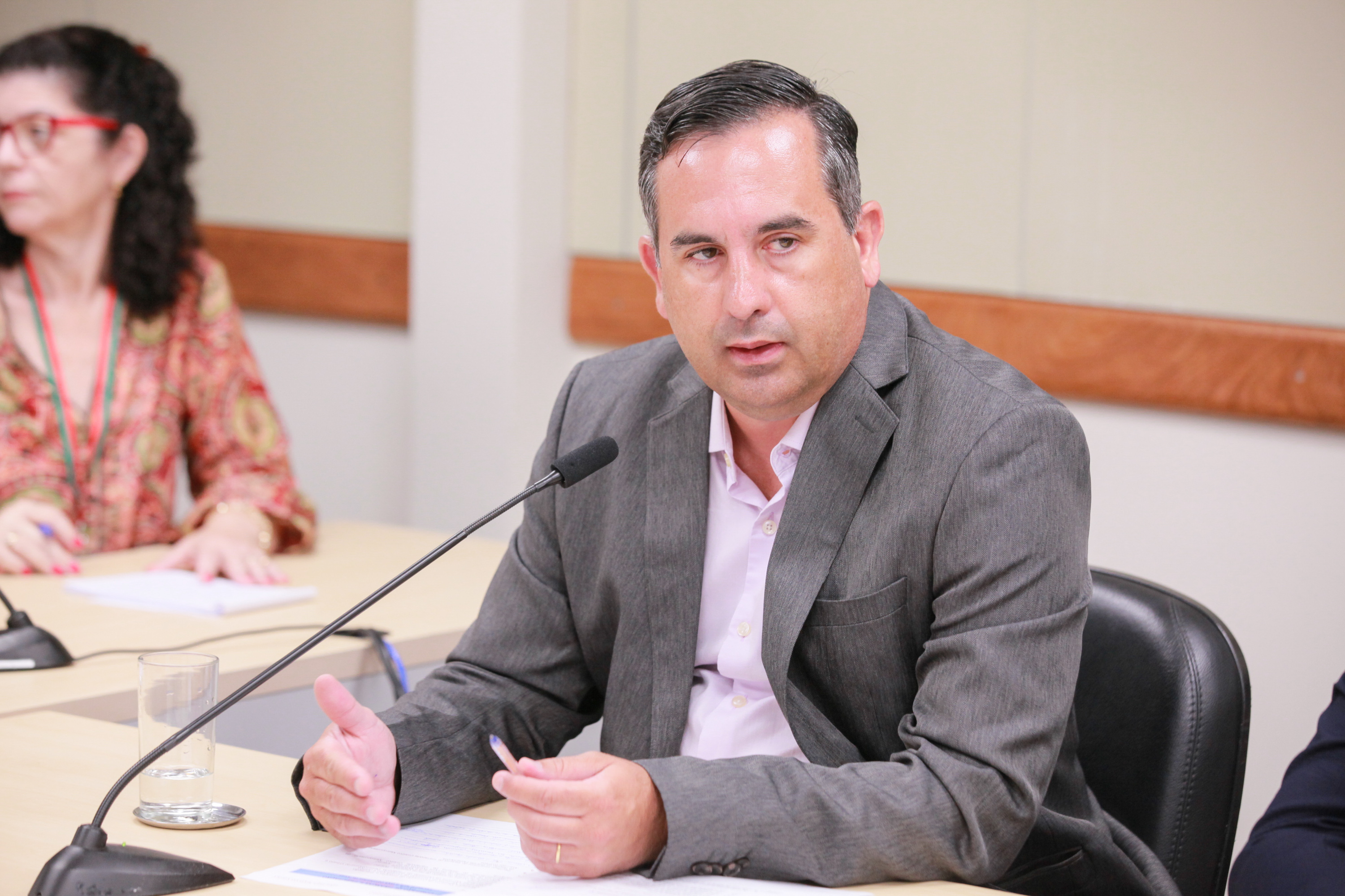- Gilmar Cardoso, diretor de Regulação Econômica e Normatização, da ARESC.