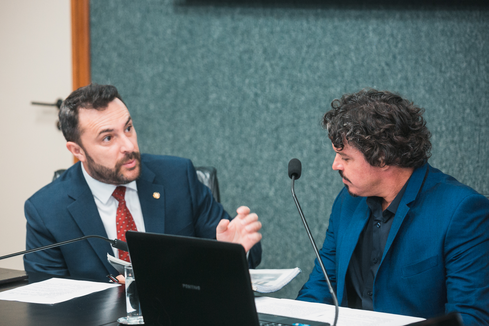 - Deputado Marcius Machado (PL) - Deputado Marquito (PSOL)