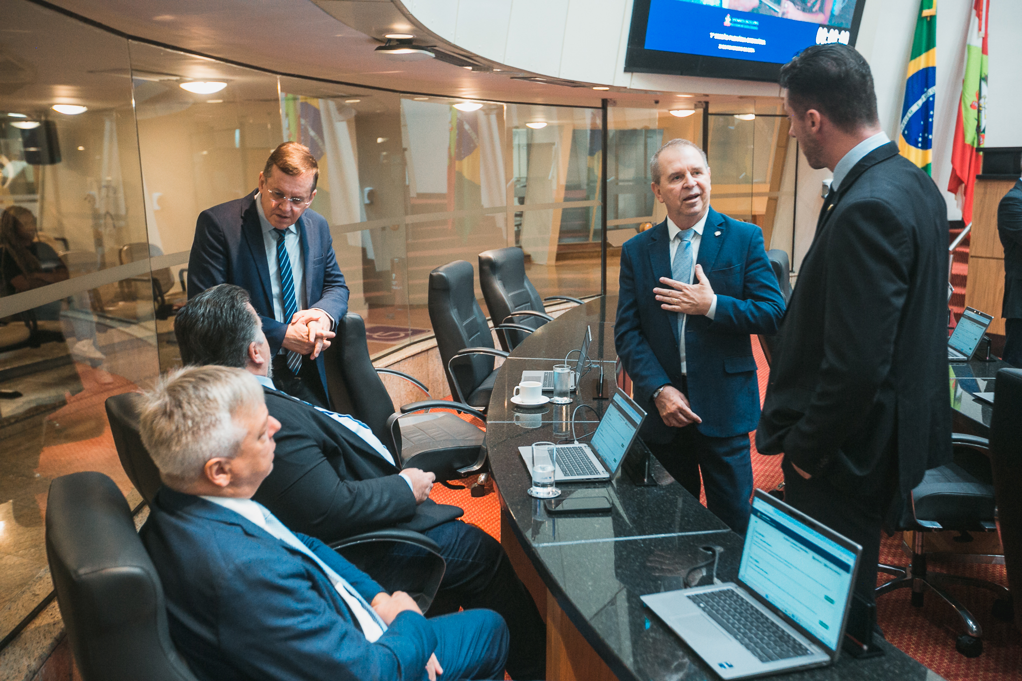 - Deputado Fabiano da Luz (PT)-- Deputado Jair Miotto (União Deputado Sergio Motta (Republicanos - Deputado Maurício Eskudlark (PL)- Deputado Fernando Krelling (MDB)