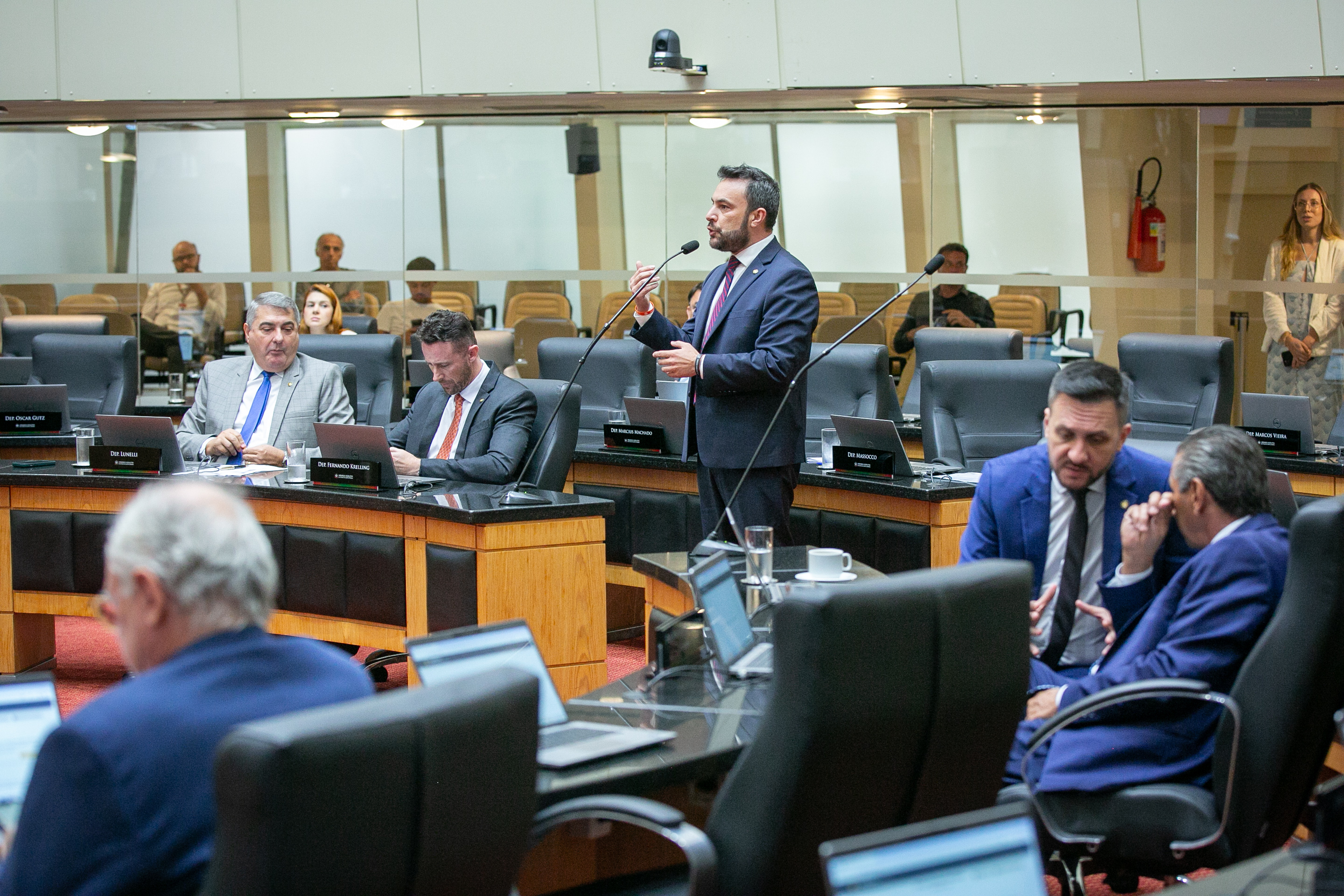 - Deputado Marcius Machado (PL)