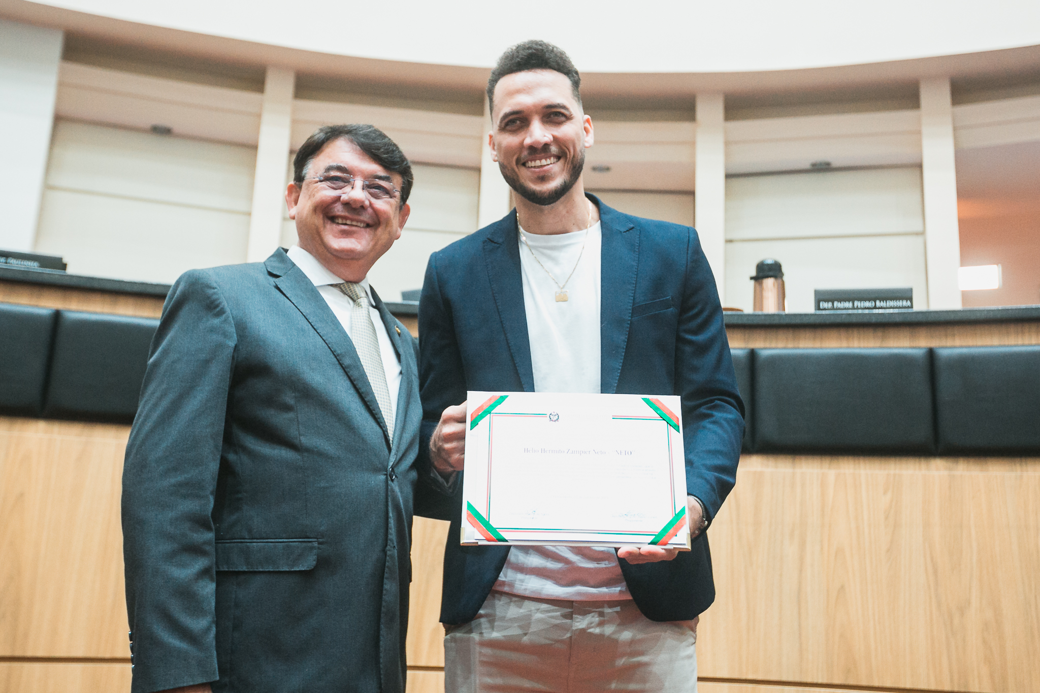 - Deputado Maurício Peixer (PL)
-Hélio Hermito Zampier ex-jogador da Chapecoense, NETO
