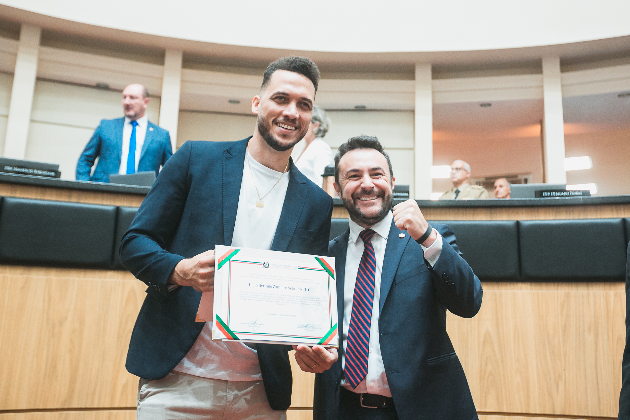 -Hélio Hermito Zampier ex-jogador da Chapecoense, NETO    - Deputado Marcius Machado (PL)