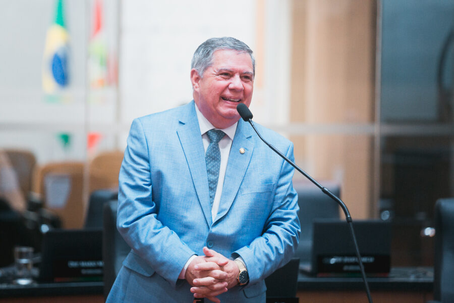 Deputado Mário Motta.