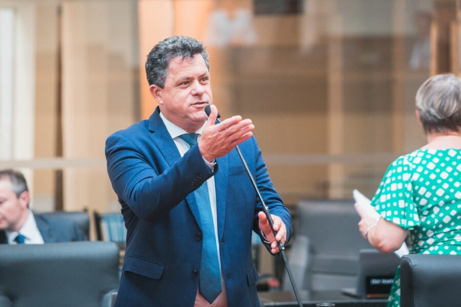 Deputado Ivan Naatz :debate e ações práticas imediatas